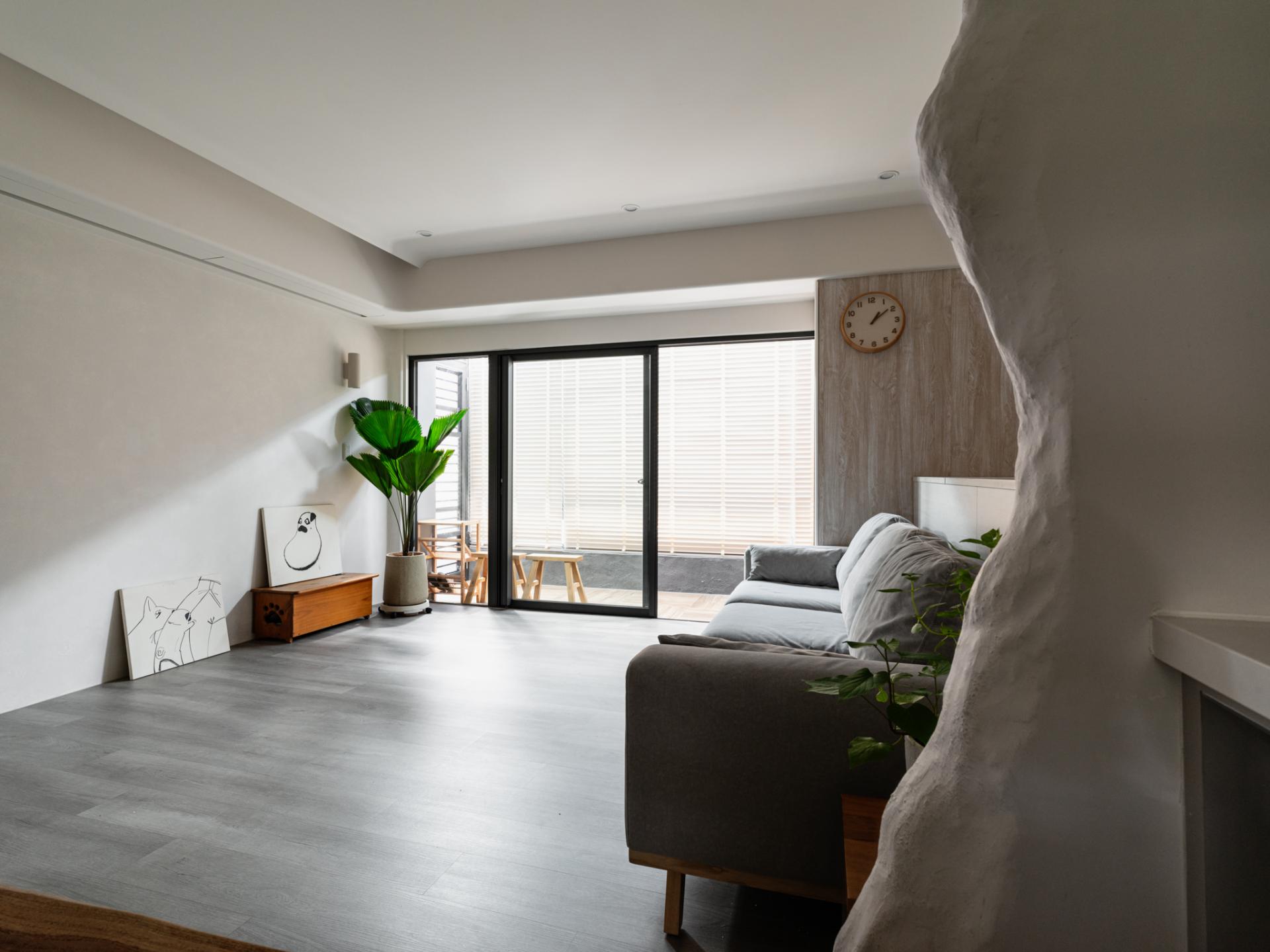 London Design Awards Winner - Warmed by Light, Rooted in Care