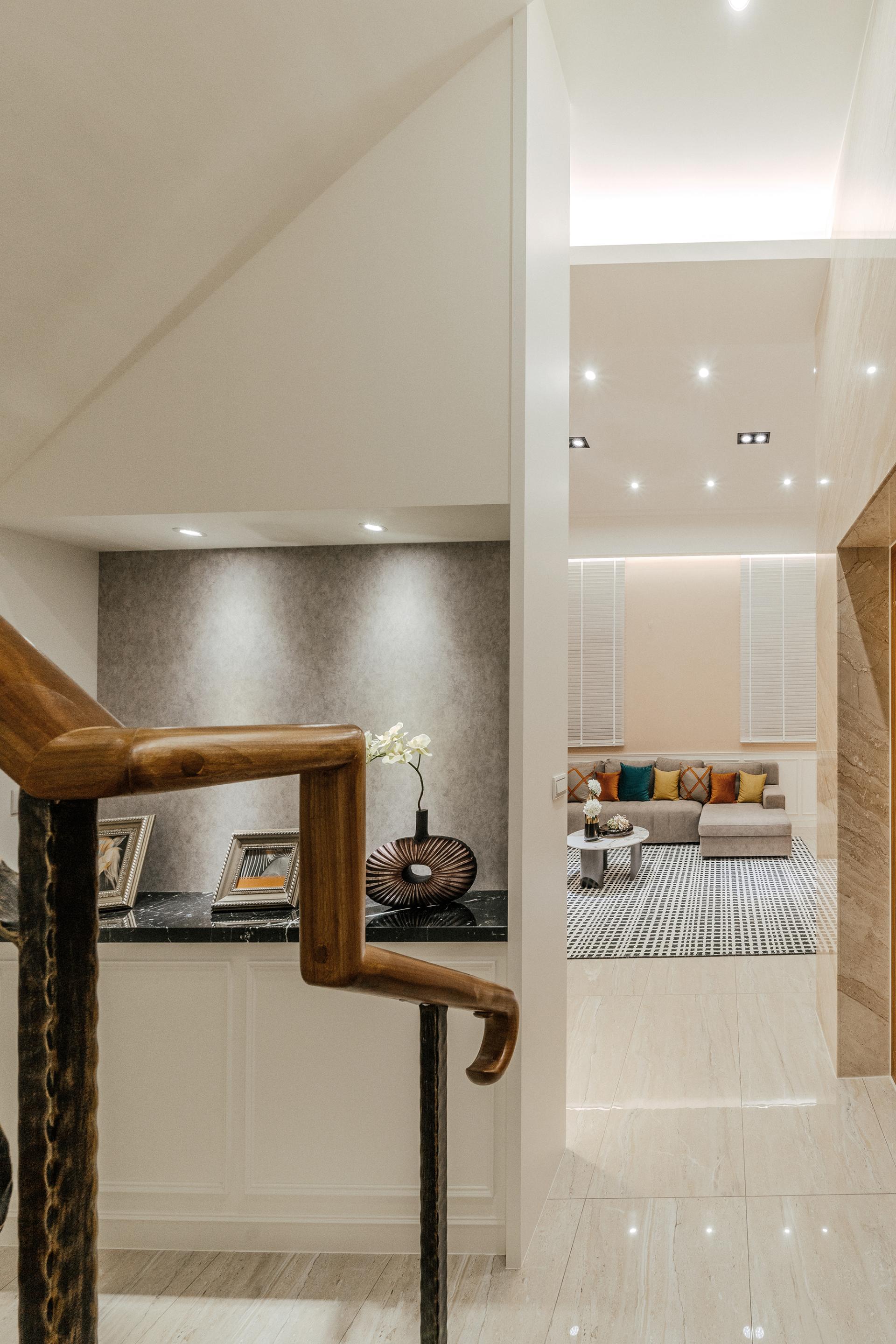 London Design Awards Winner - CASTILLO DORADO