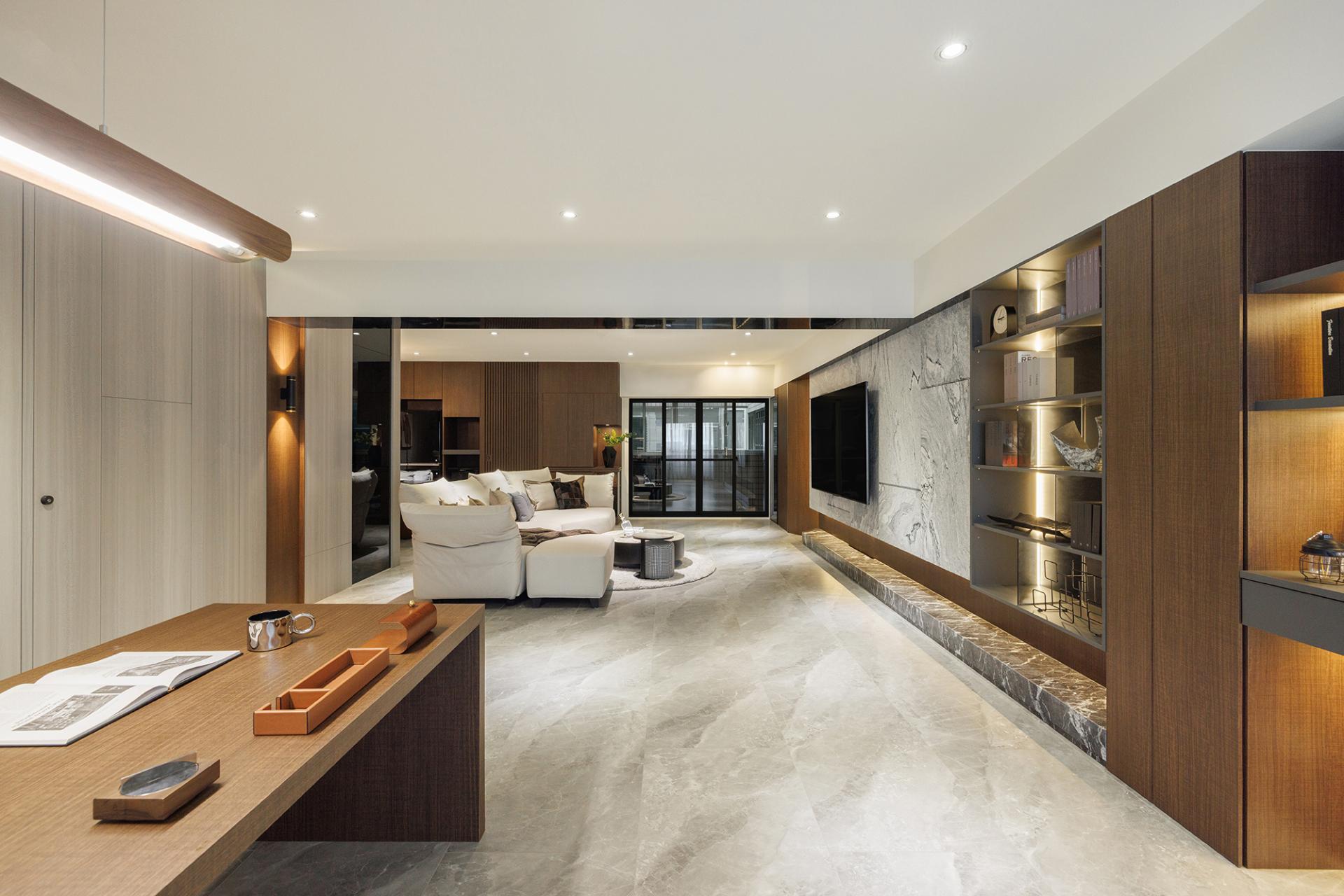 London Design Awards Winner - Oblique Luminescence