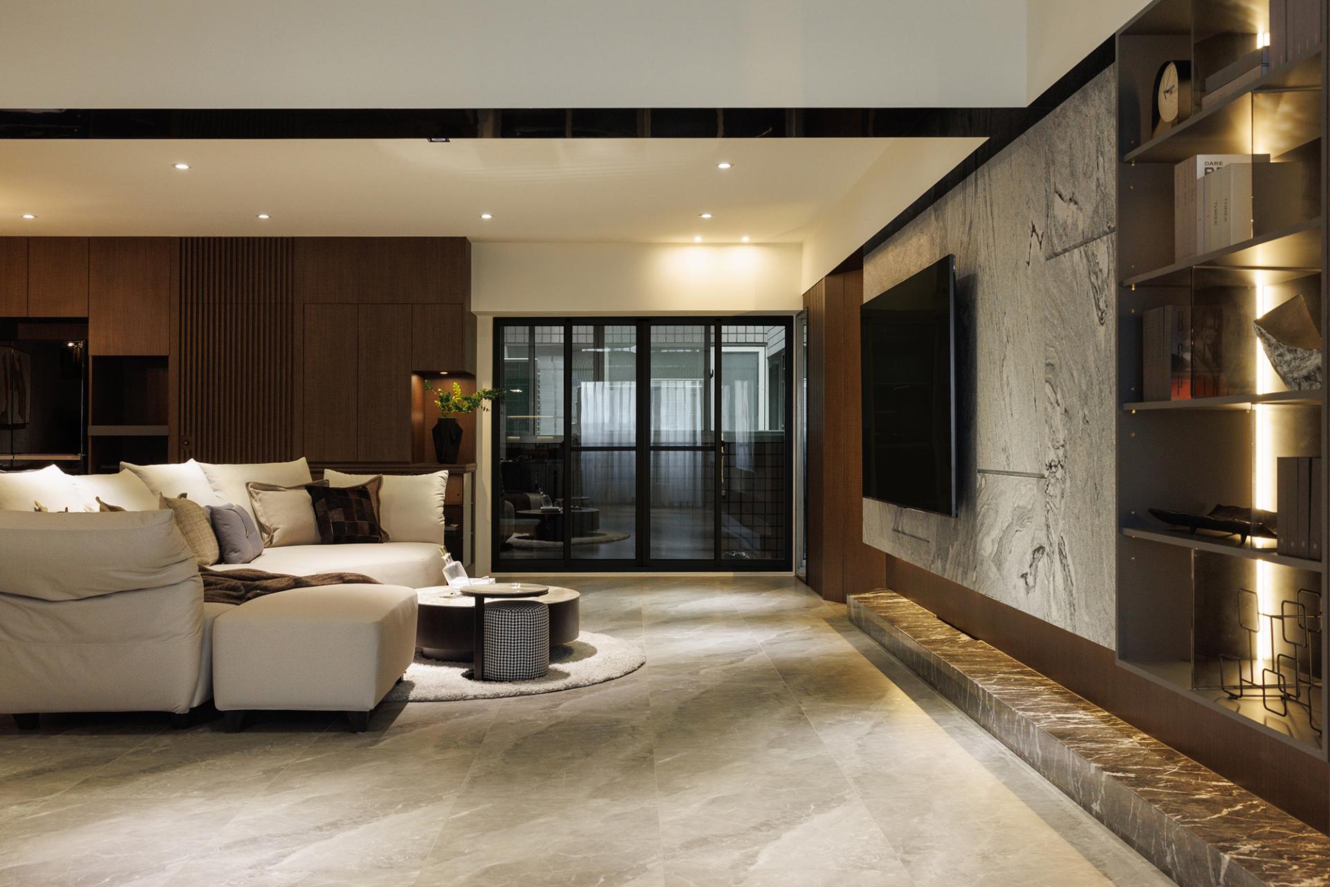 London Design Awards Winner - Oblique Luminescence
