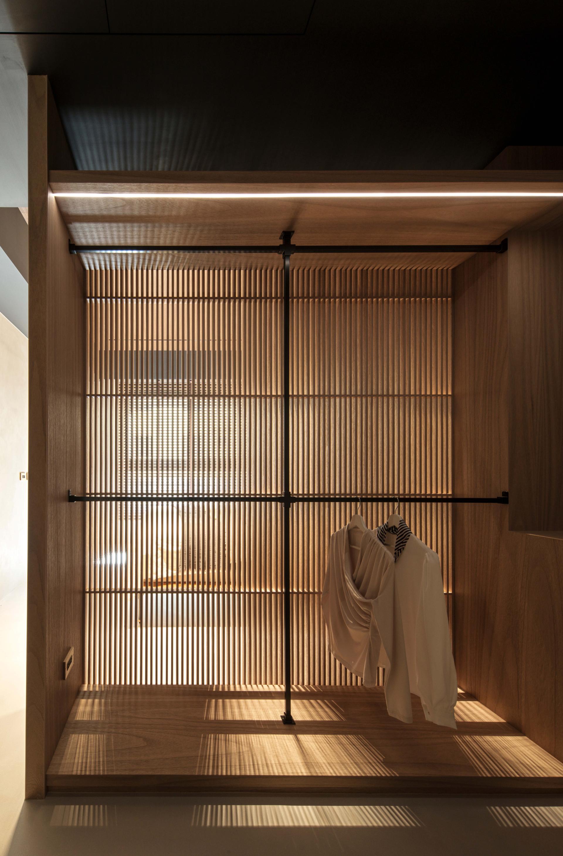 London Design Awards Winner - Luminous Serenity