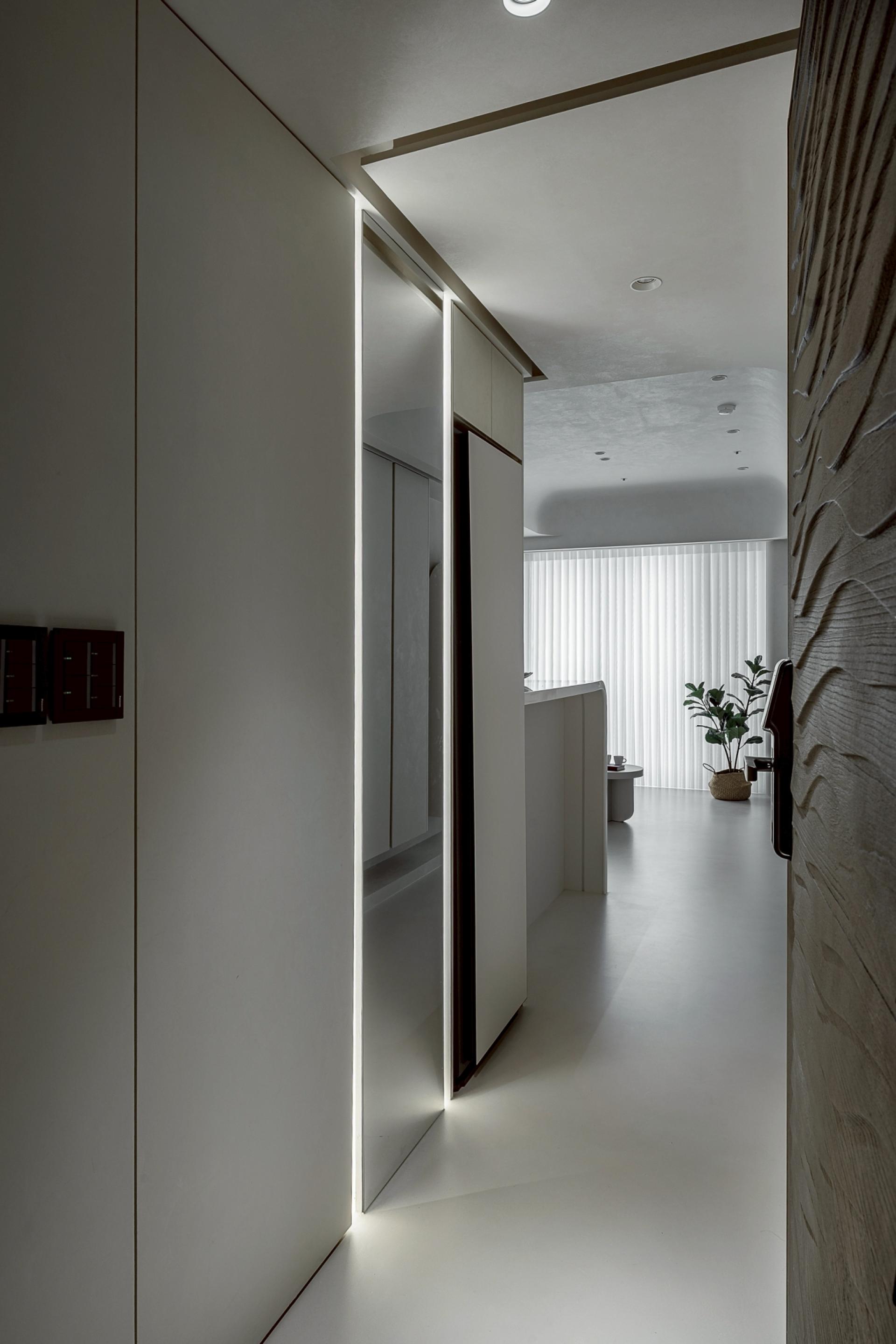 London Design Awards Winner - Beyond Boundaries: Infinite Arc