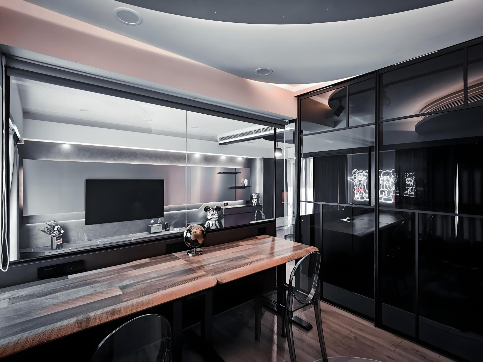London Design Awards Winner - Choices & Opportunity