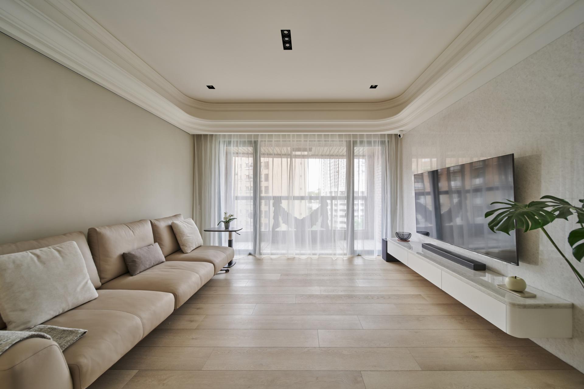 London Design Awards Winner - Bask in the Sun