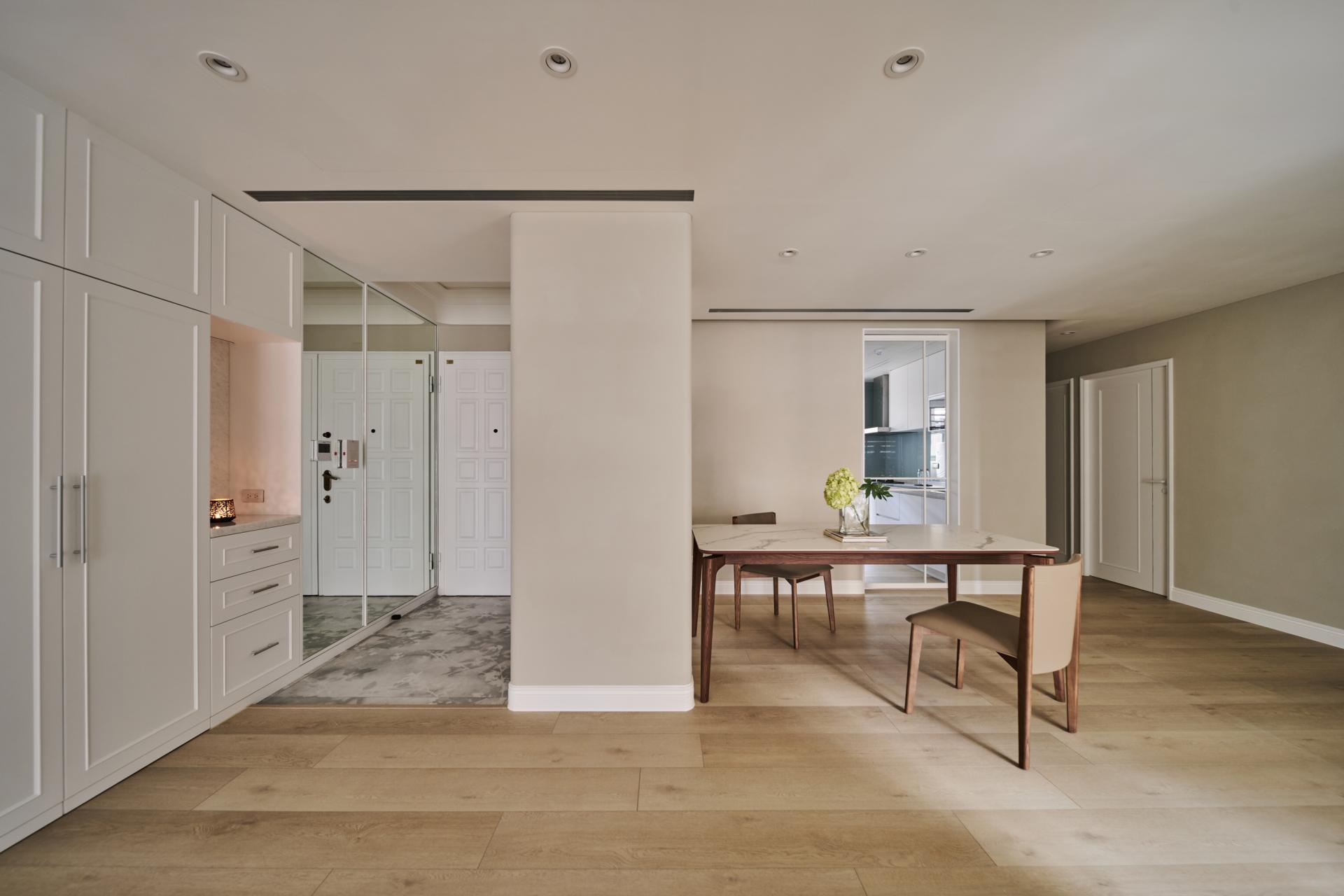 London Design Awards Winner - Bask in the Sun
