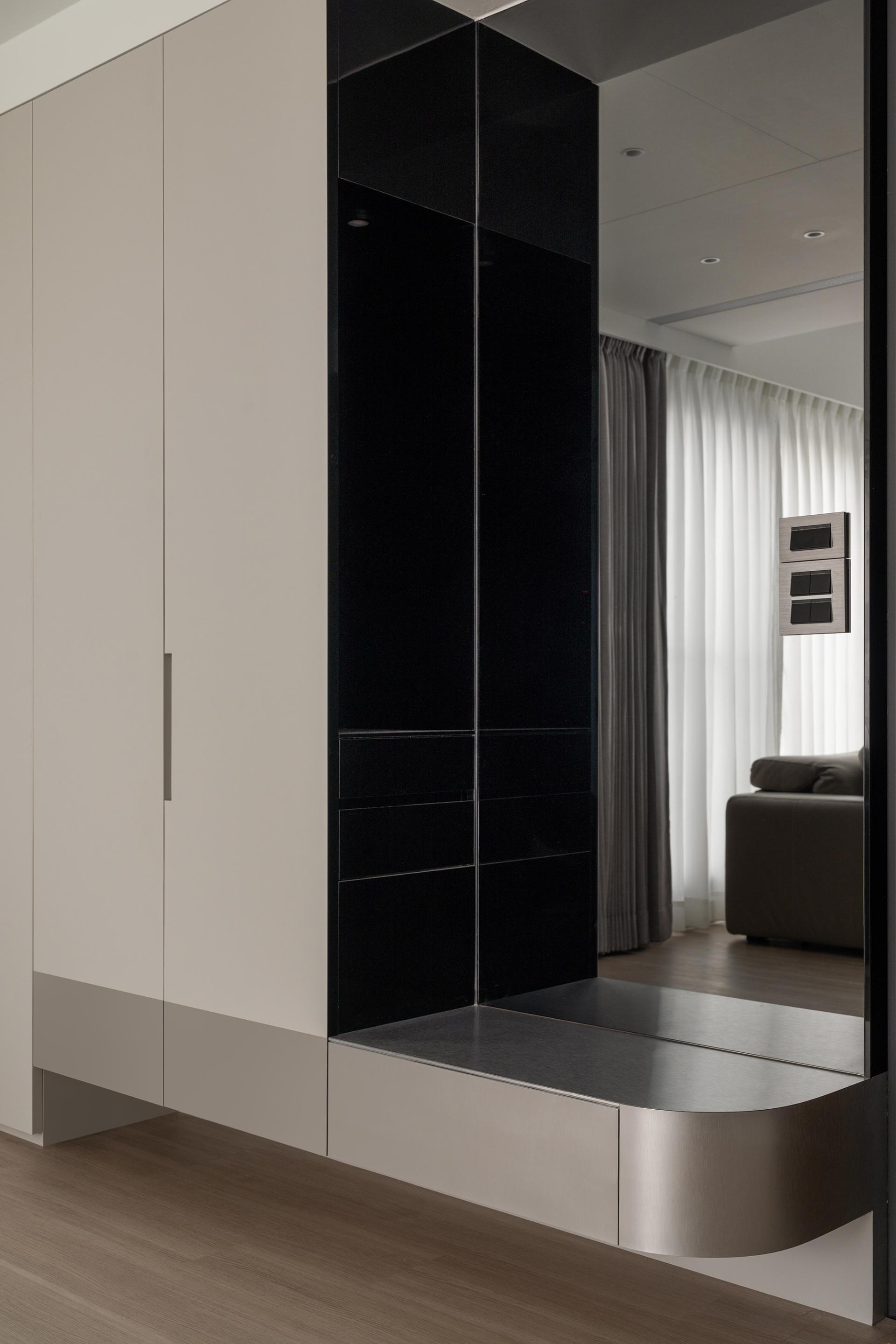 London Design Awards Winner - Where Reason Resides
