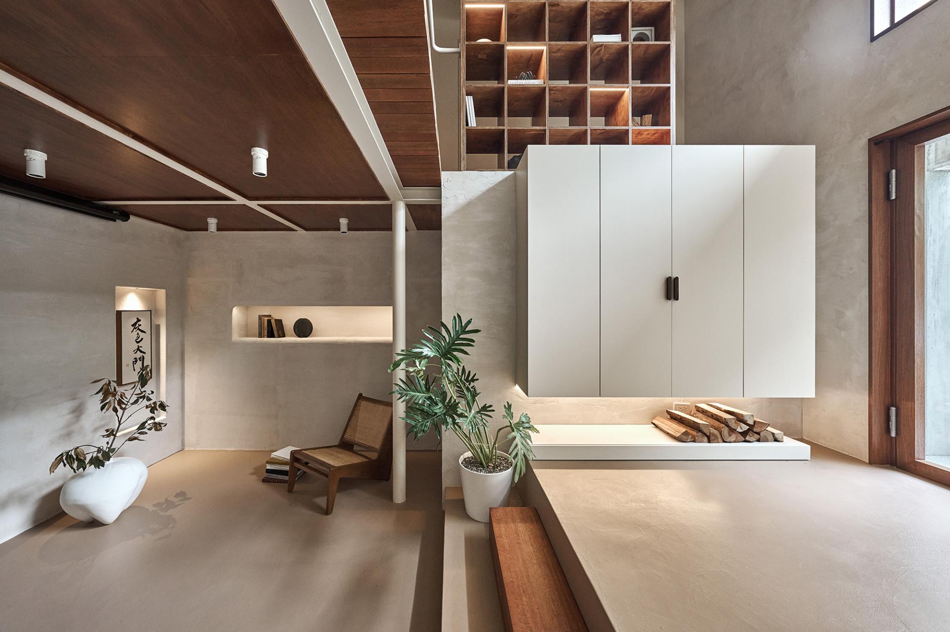 London Design Awards Winner - Pure Form Flows