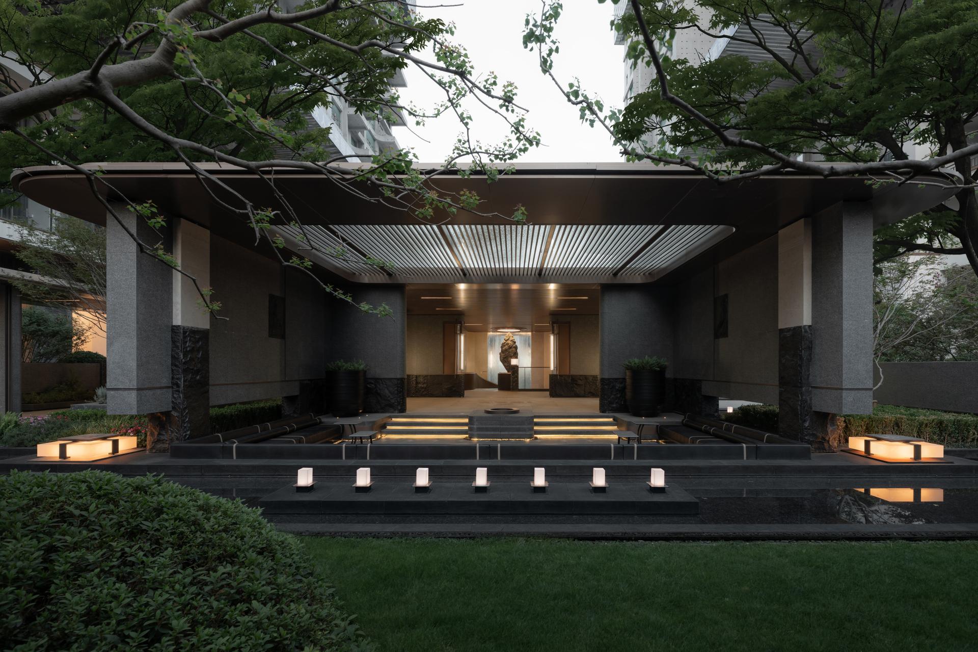 London Design Awards Winner - THE KUN LUN