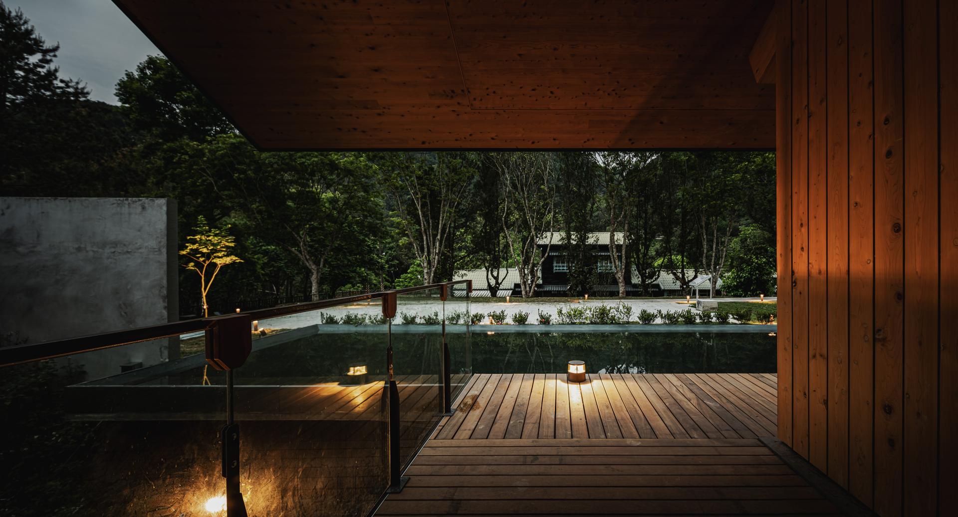 London Design Awards Winner - Whispering Light in the Mountains