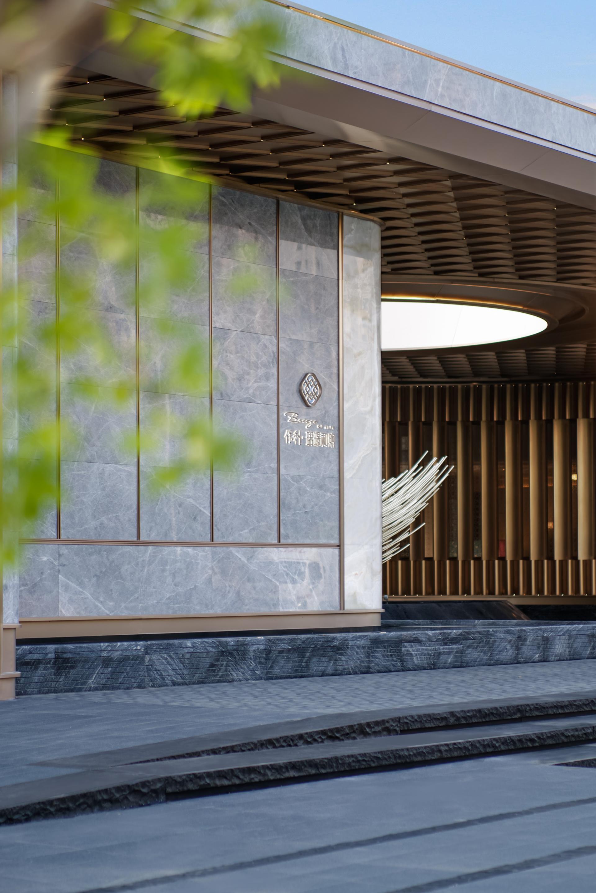 London Design Awards Winner - JUNJING HEXU