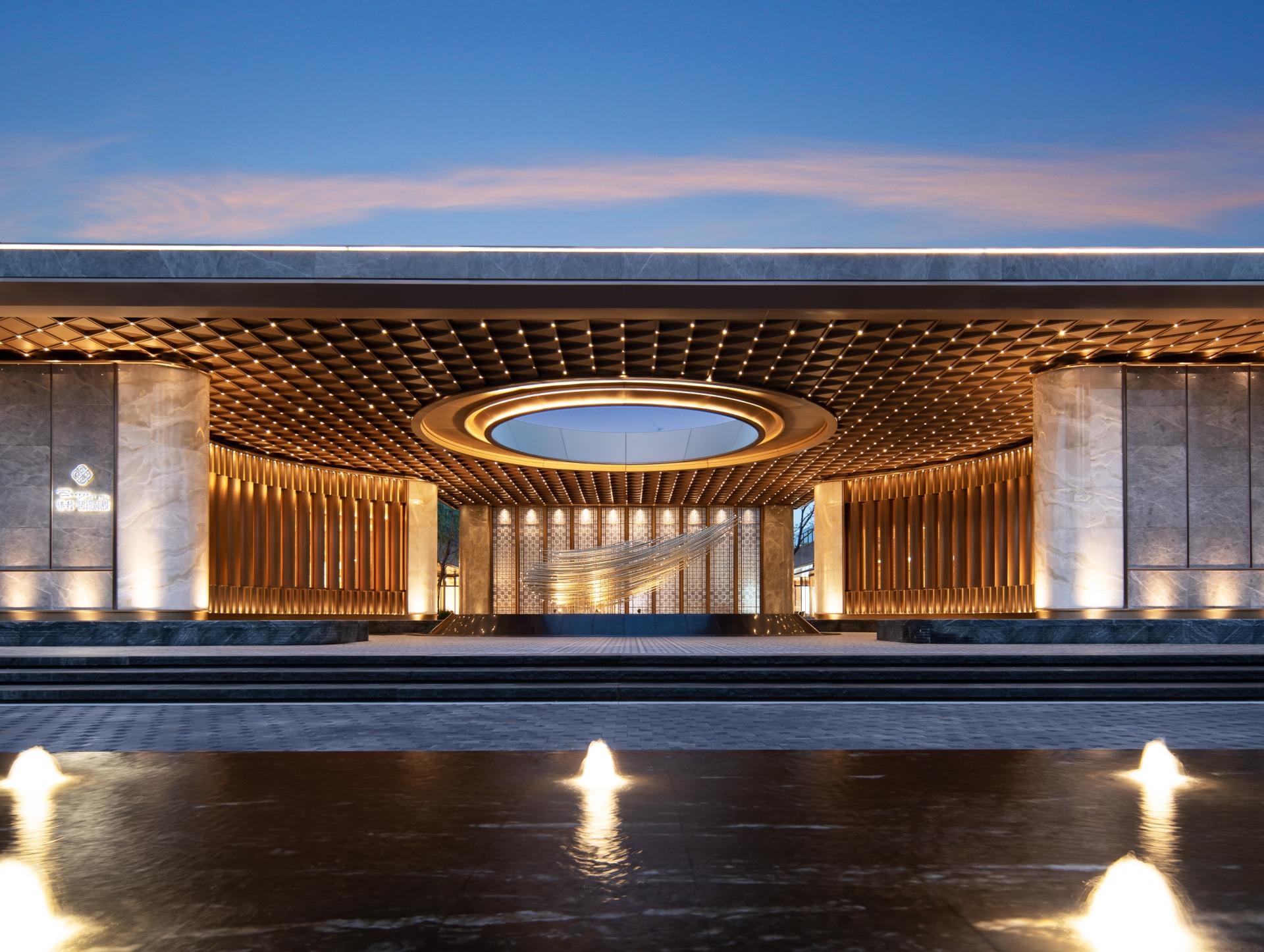 London Design Awards Winner - JUNJING HEXU