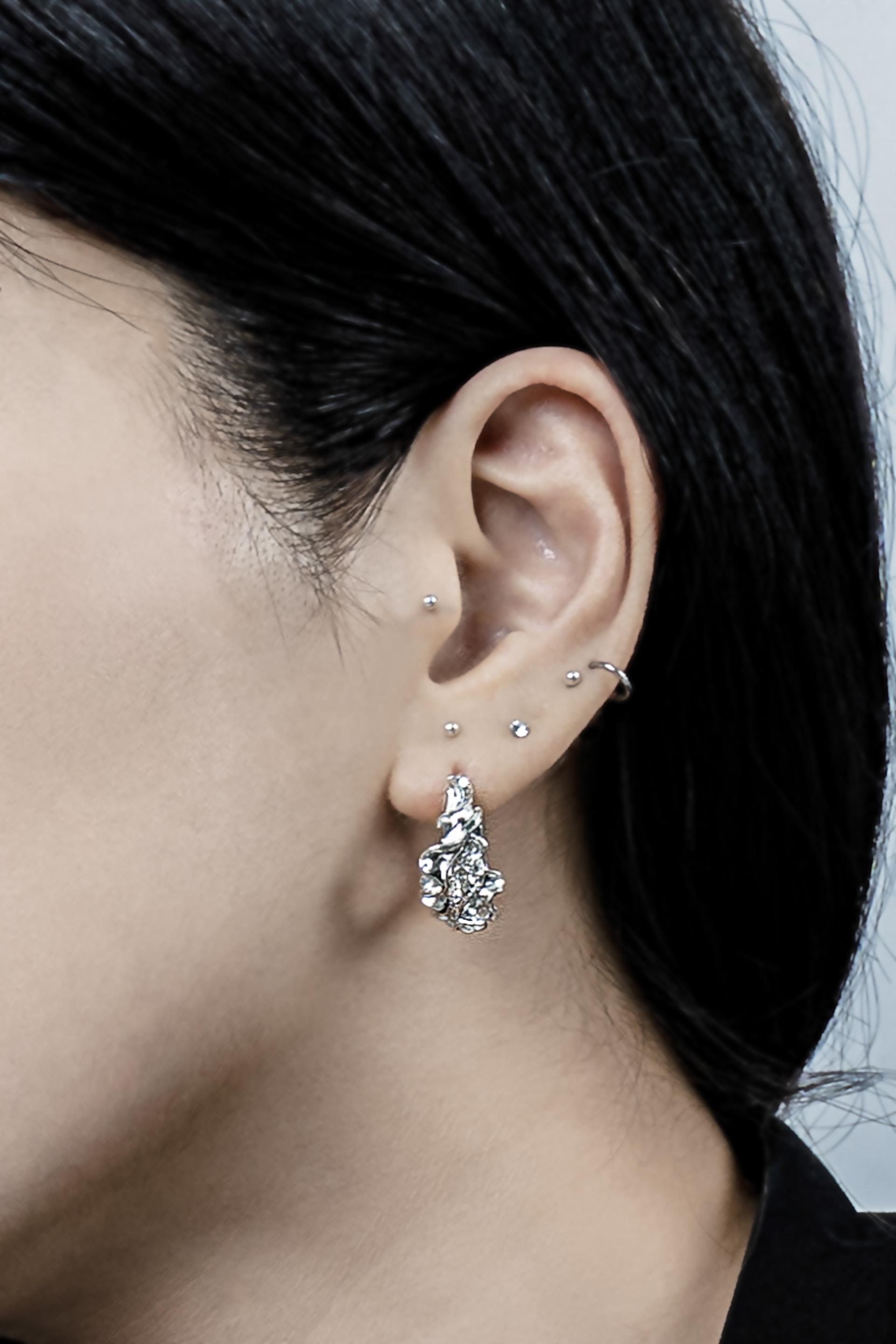 London Design Awards Winner - Frill Earring: The Unfading Gesture