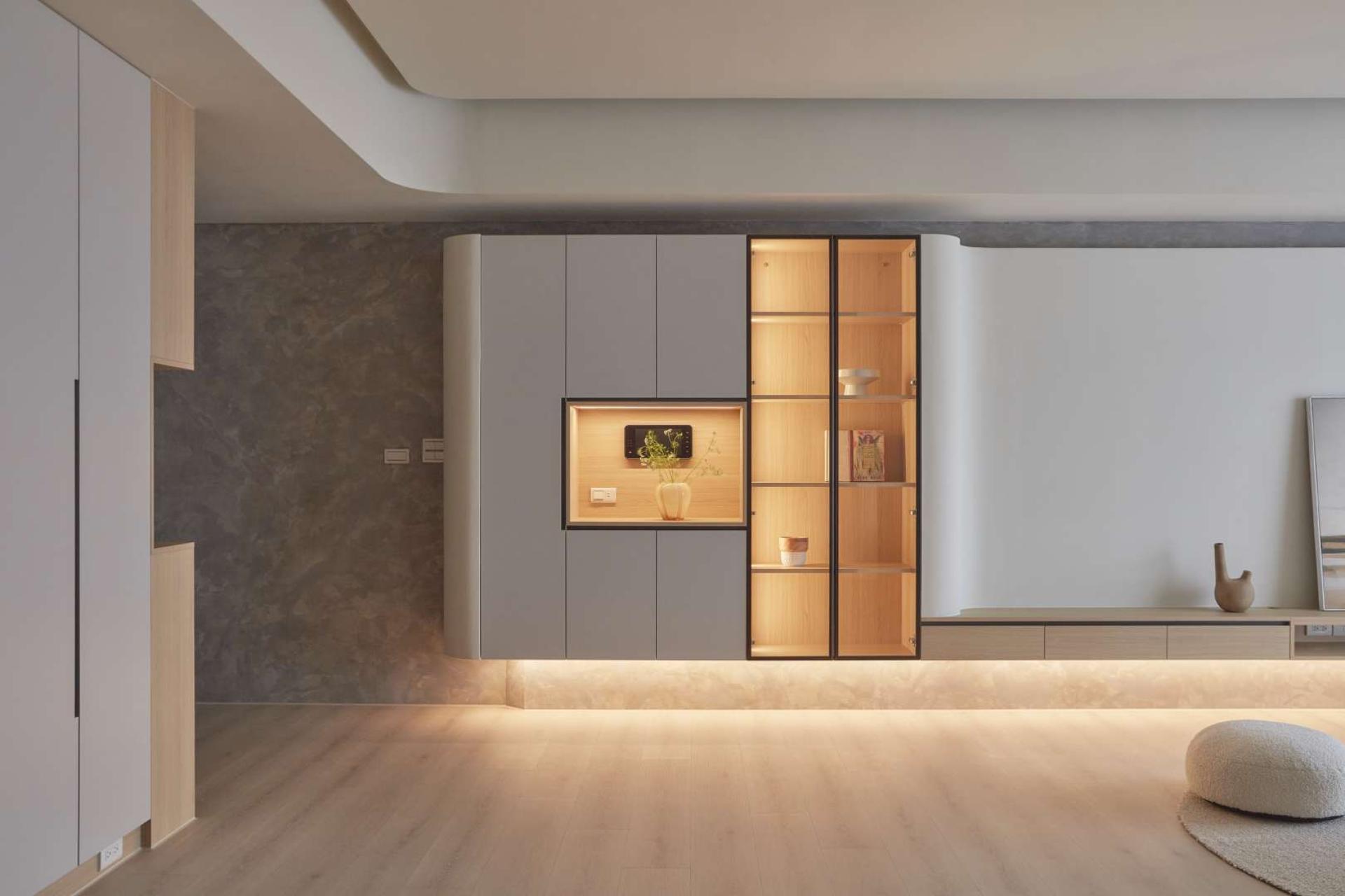 London Design Awards Winner - At First Light 