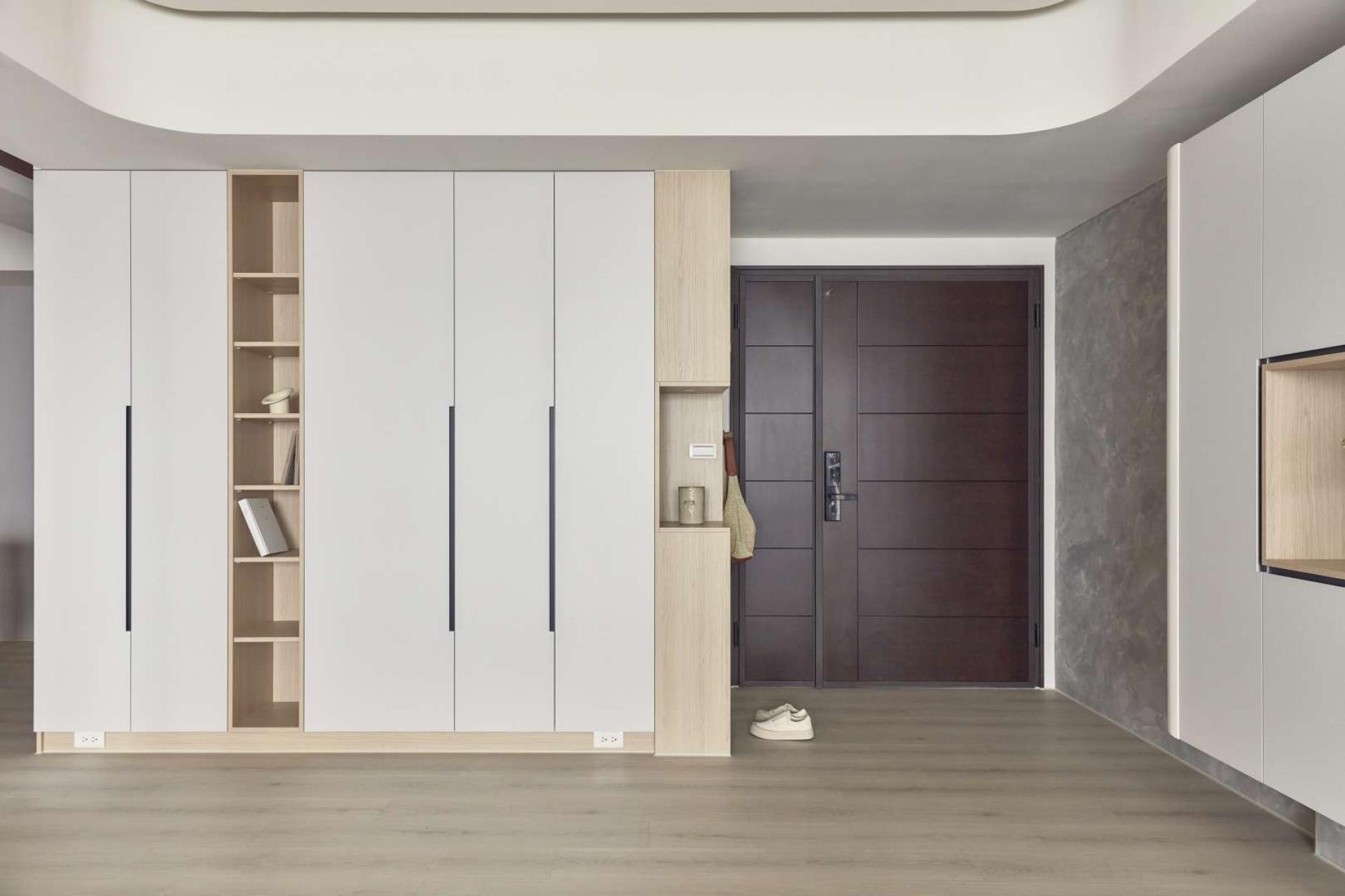 London Design Awards Winner - At First Light 