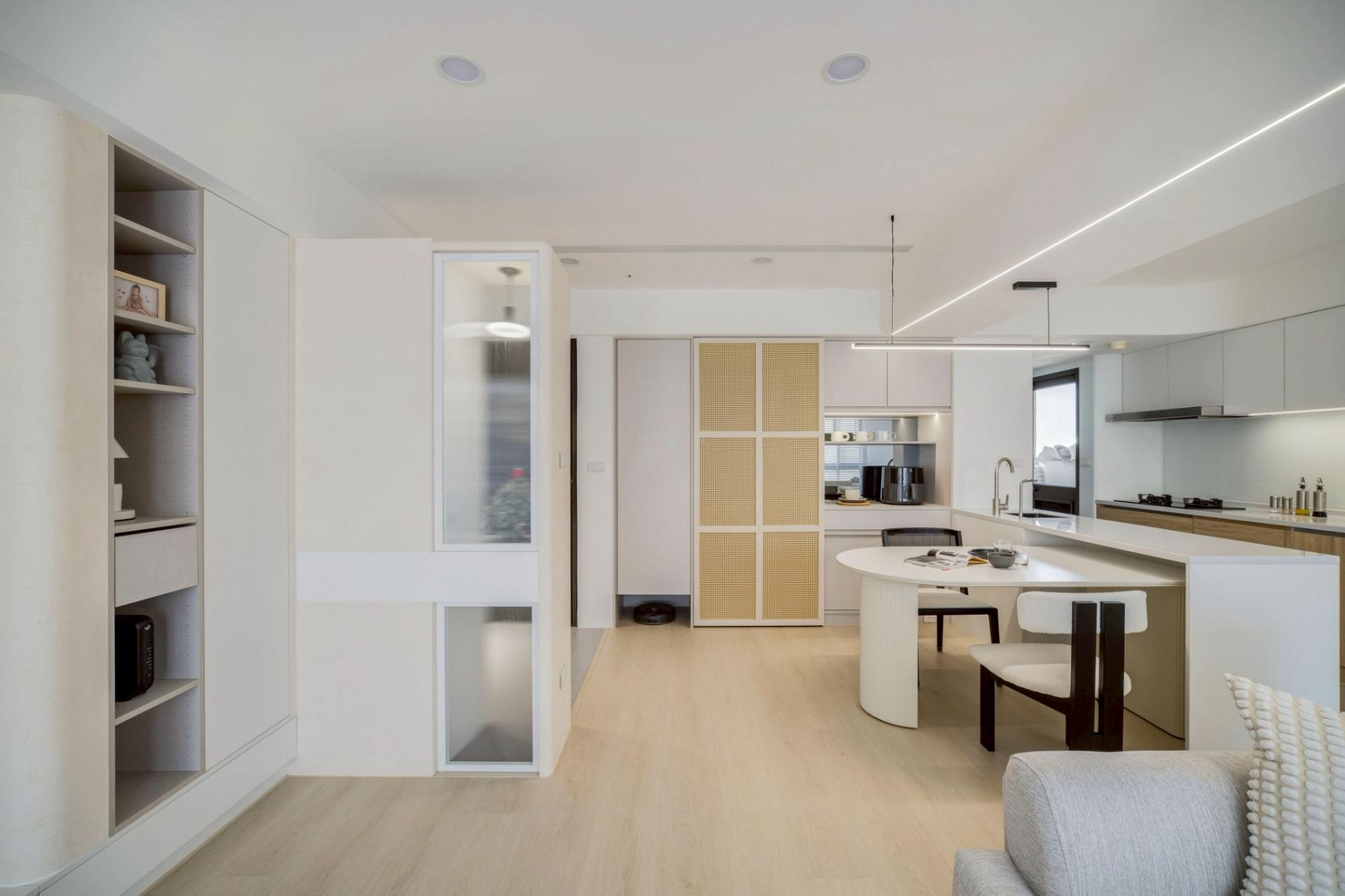 London Design Awards Winner - Crosslight Home