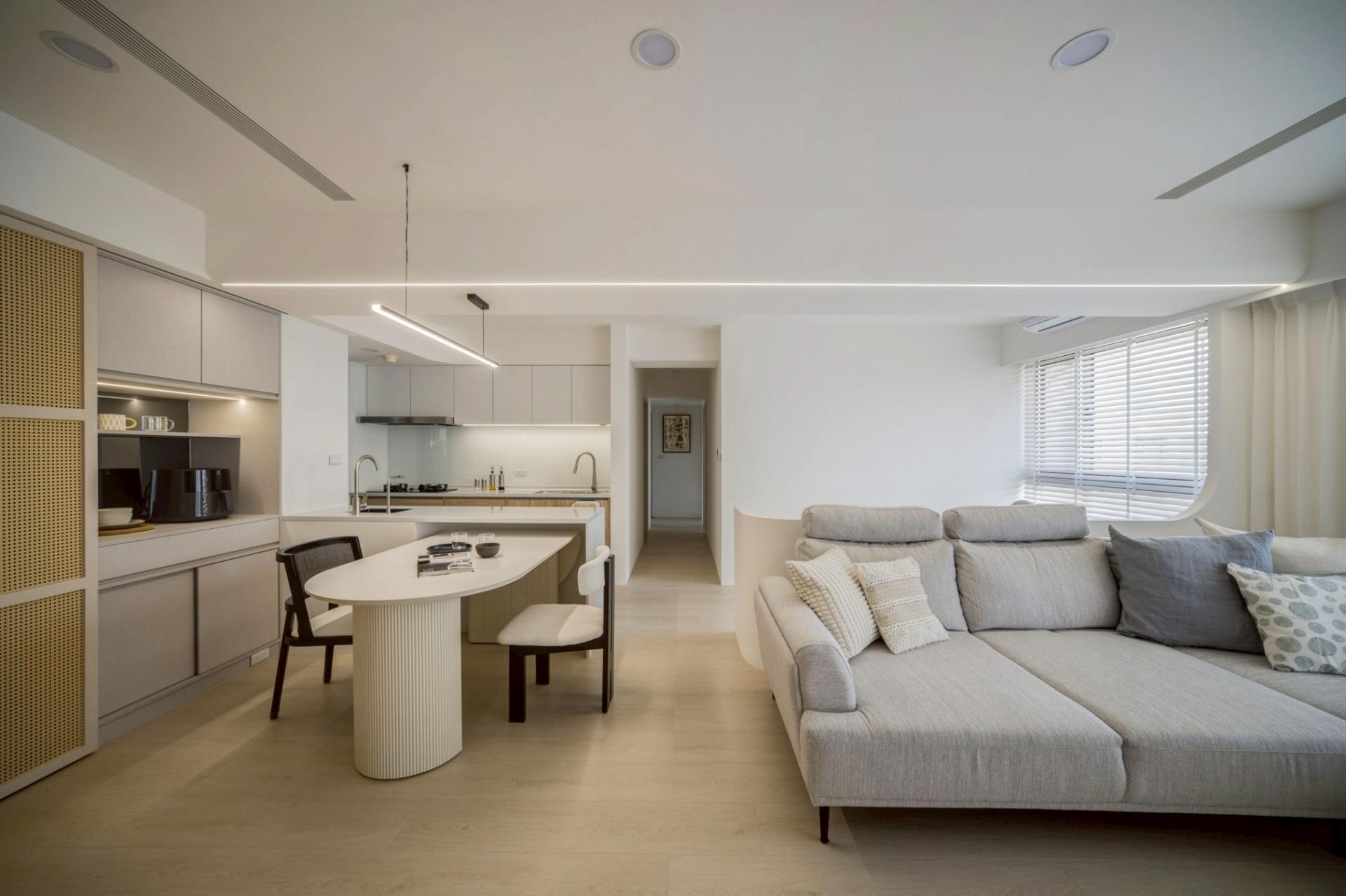 London Design Awards Winner - Crosslight Home