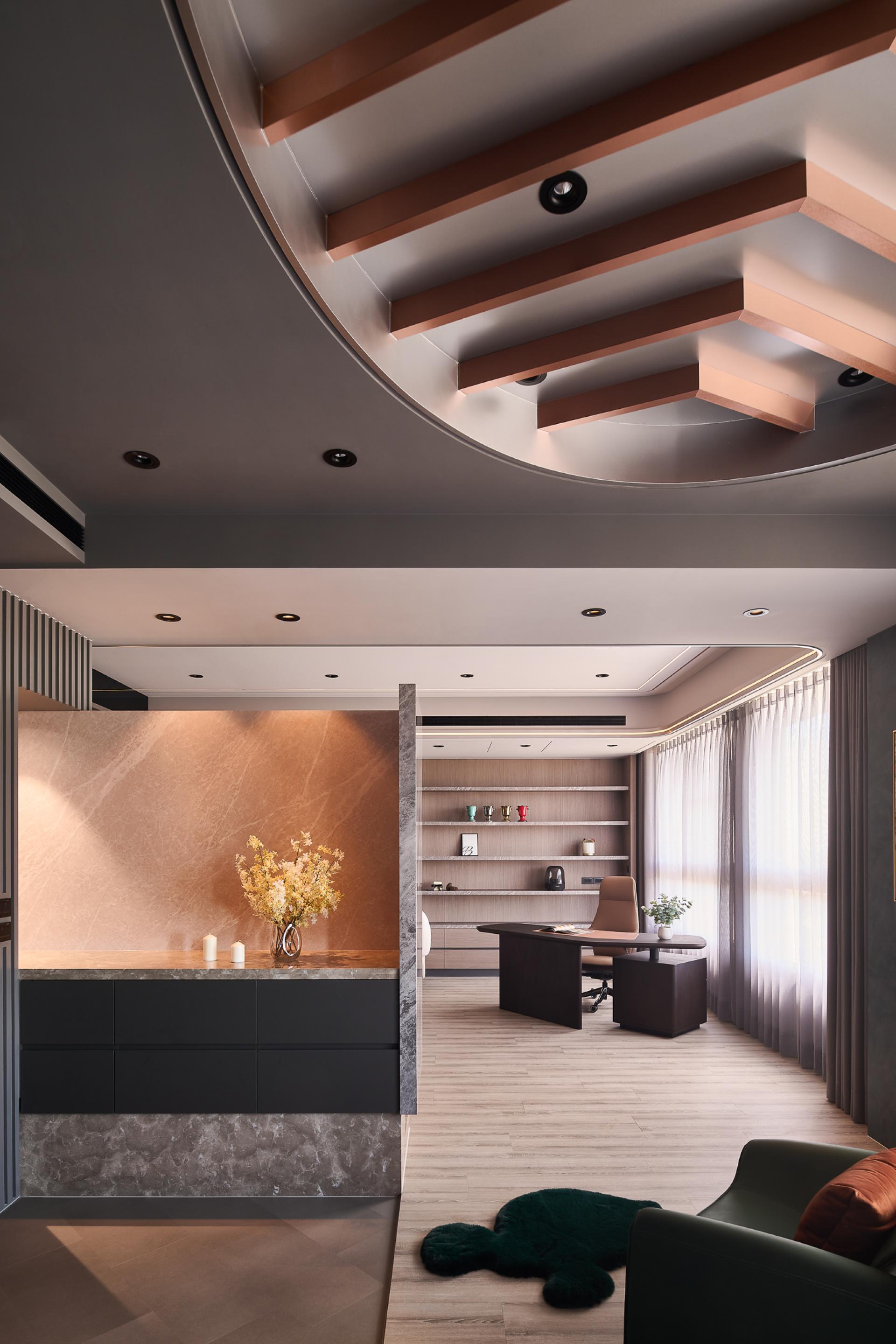 London Design Awards Winner - Sapphire Veiled