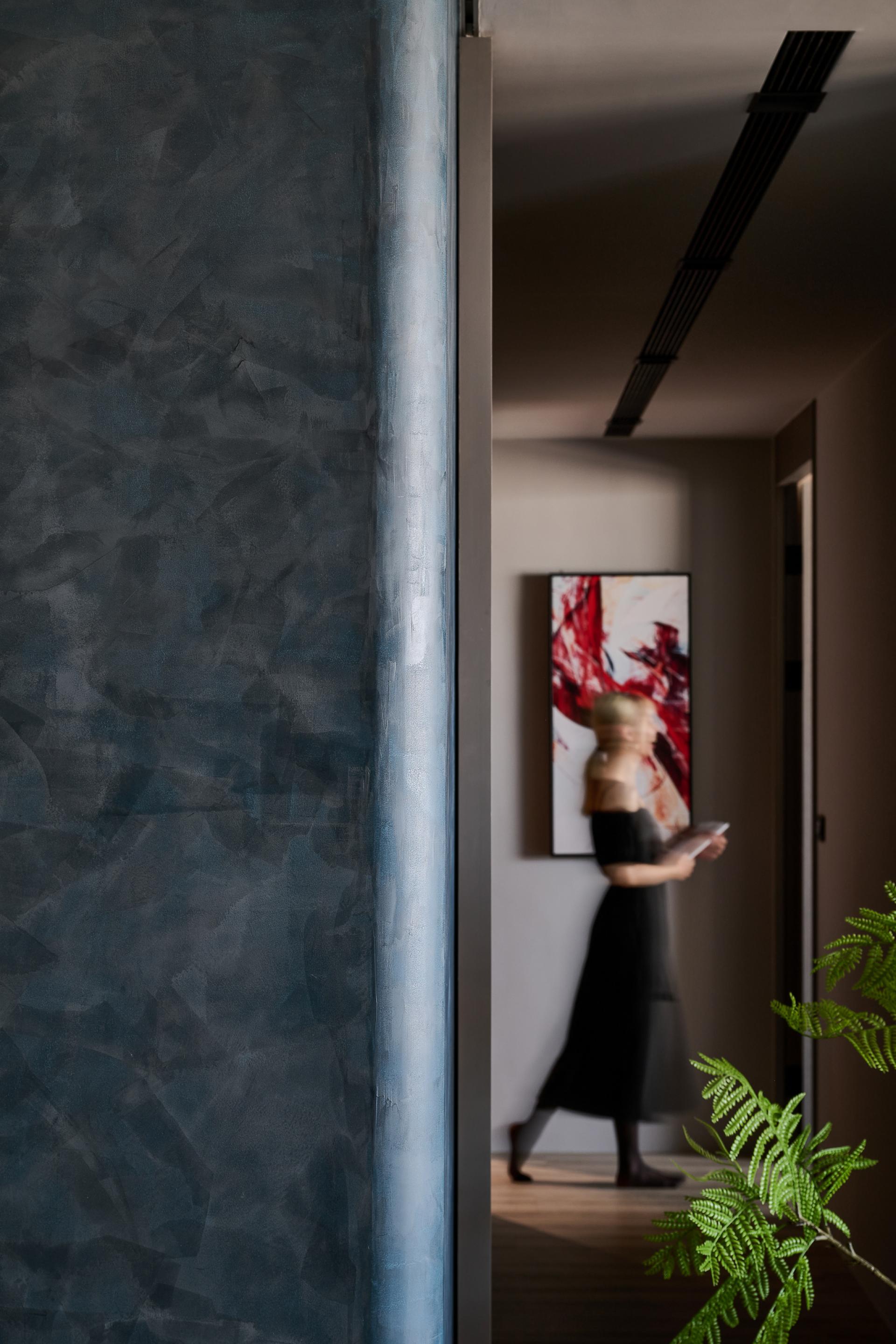 London Design Awards Winner - Sapphire Veiled