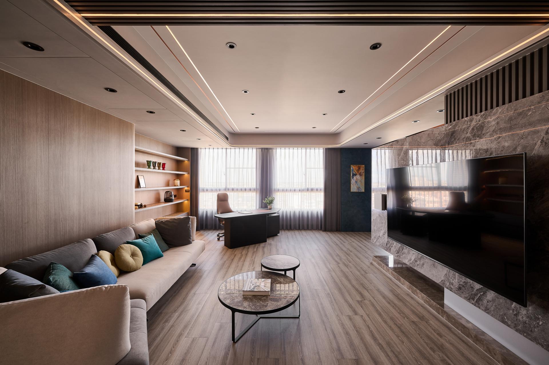 London Design Awards Winner - Sapphire Veiled