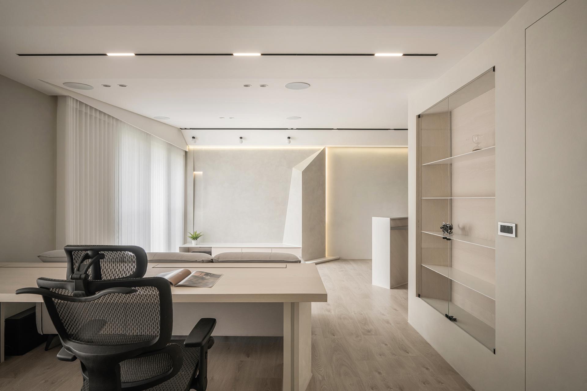 London Design Awards Winner - Ridges at Dawn