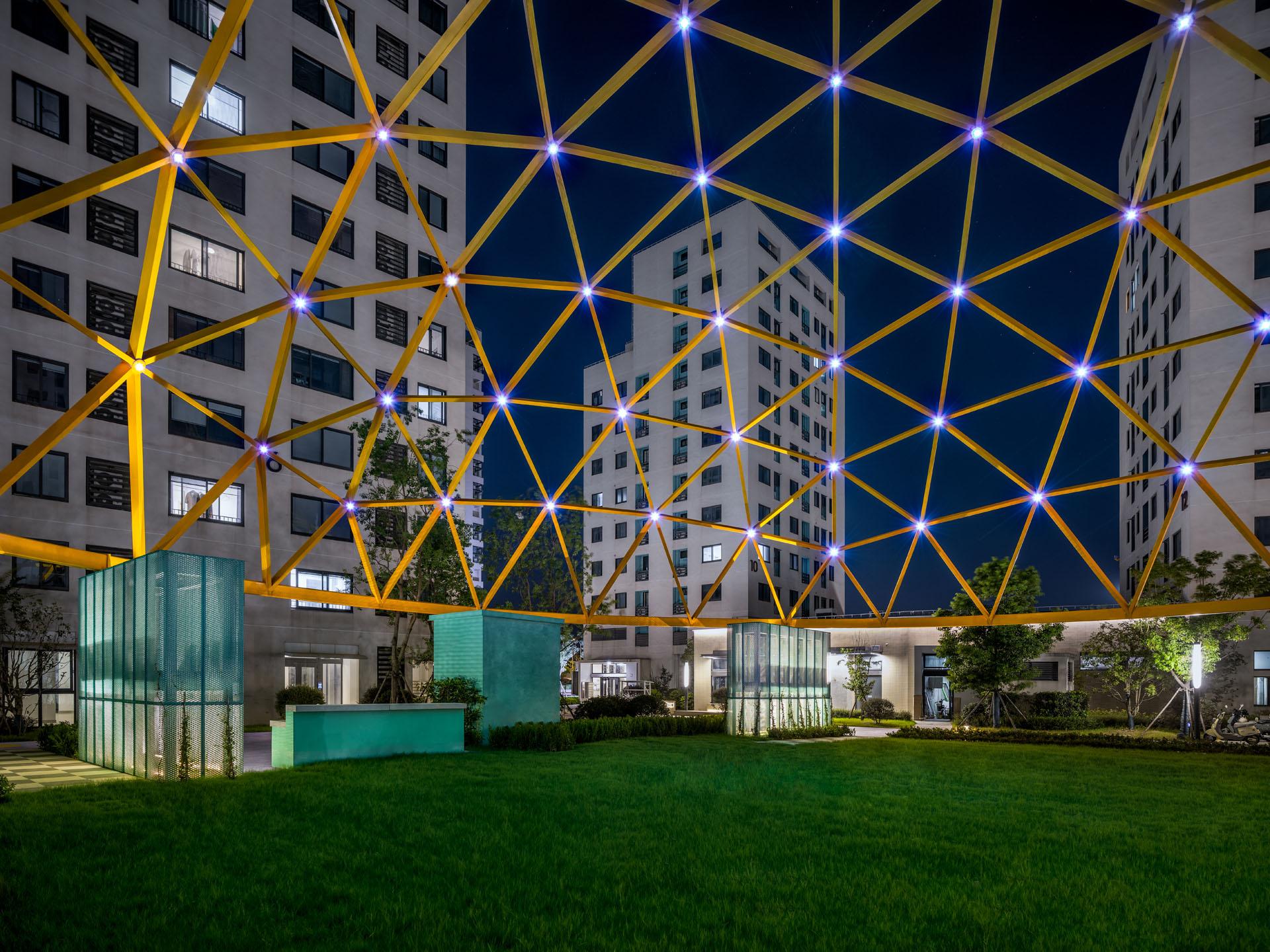 London Design Awards Winner - Shanghai CHANGE Science Community Landscape Revitalization