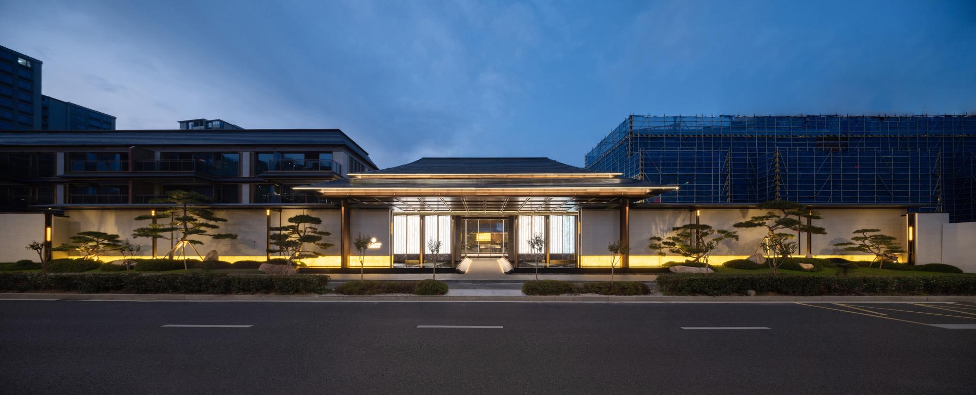 London Design Awards Winner - VILLA OPUS