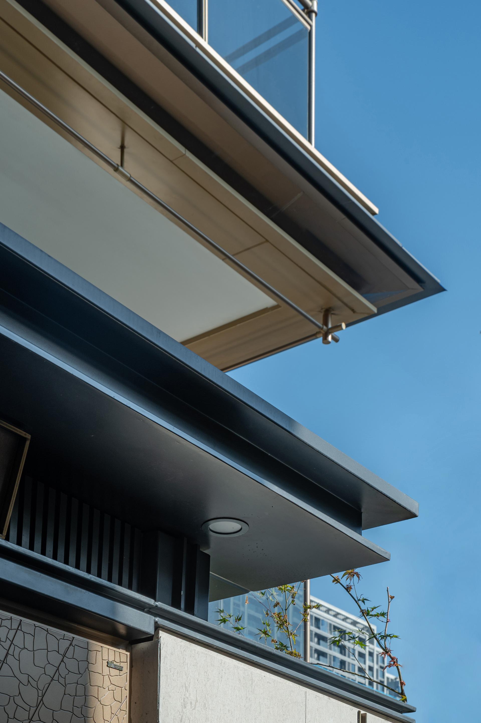 London Design Awards Winner - VILLA OPUS