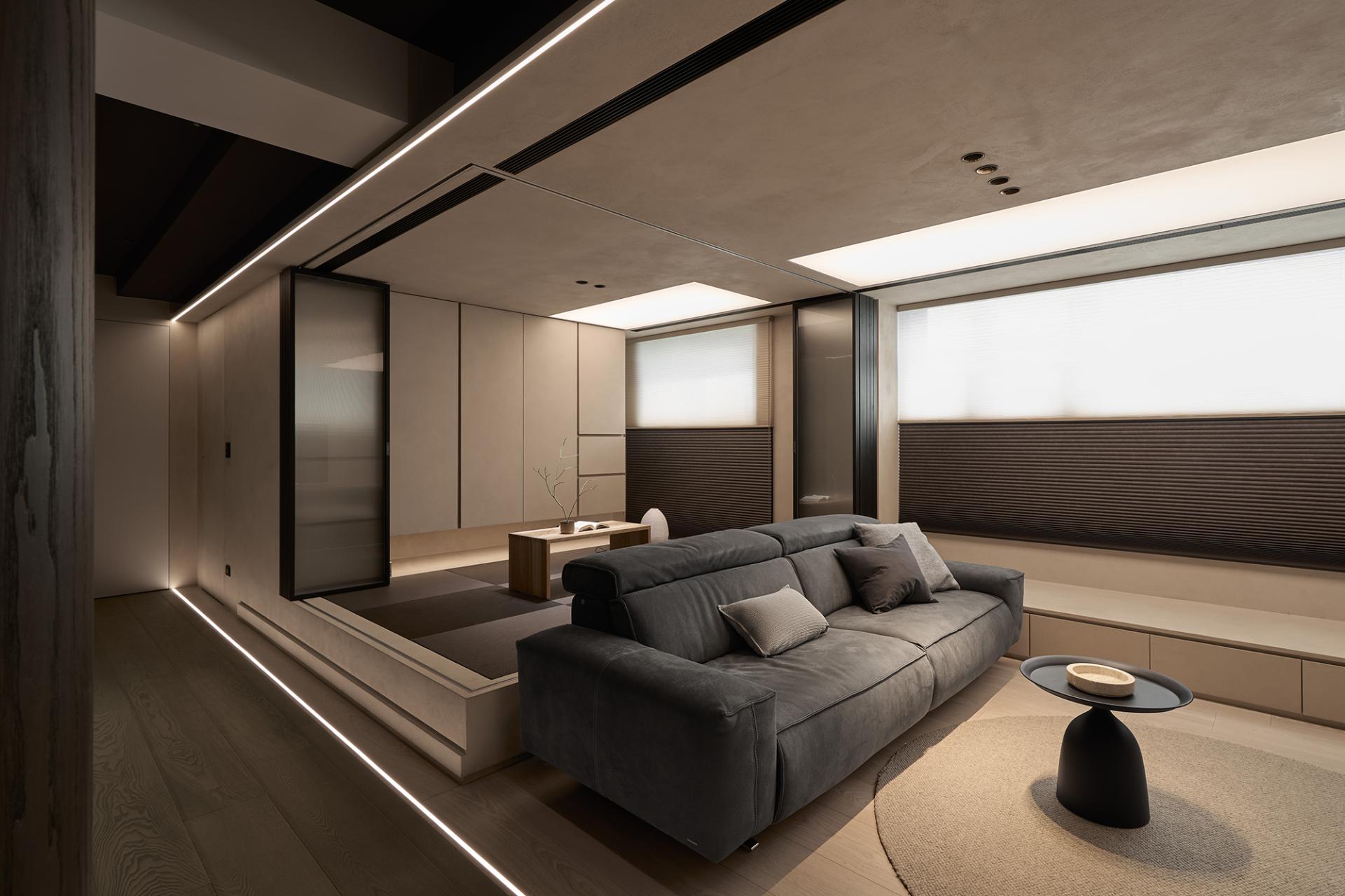 London Design Awards Winner - Silent Glow