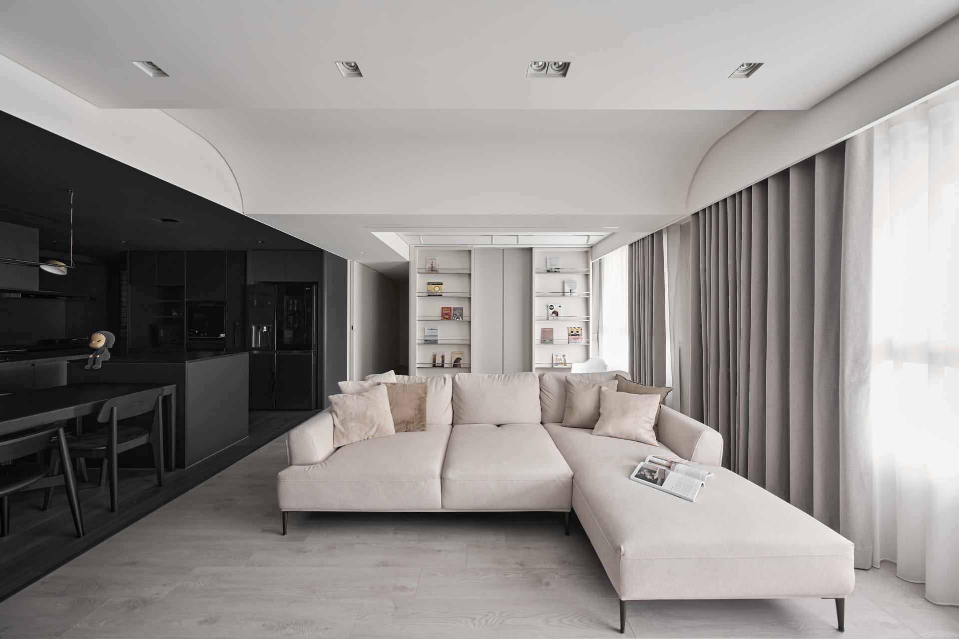 London Design Awards Winner -  A Dialogue in Monochrome