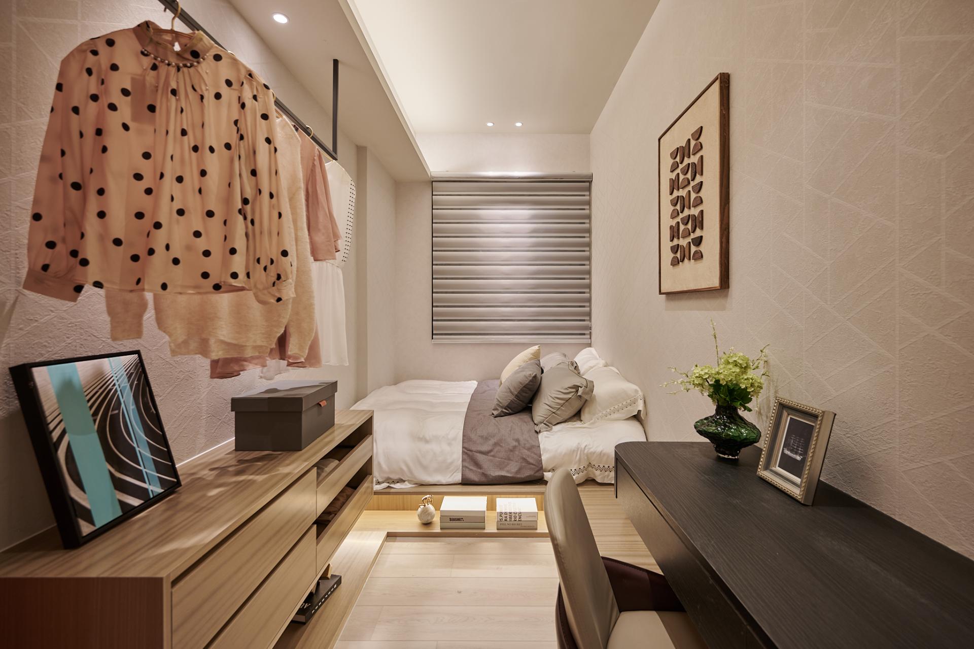 London Design Awards Winner - Along the Light