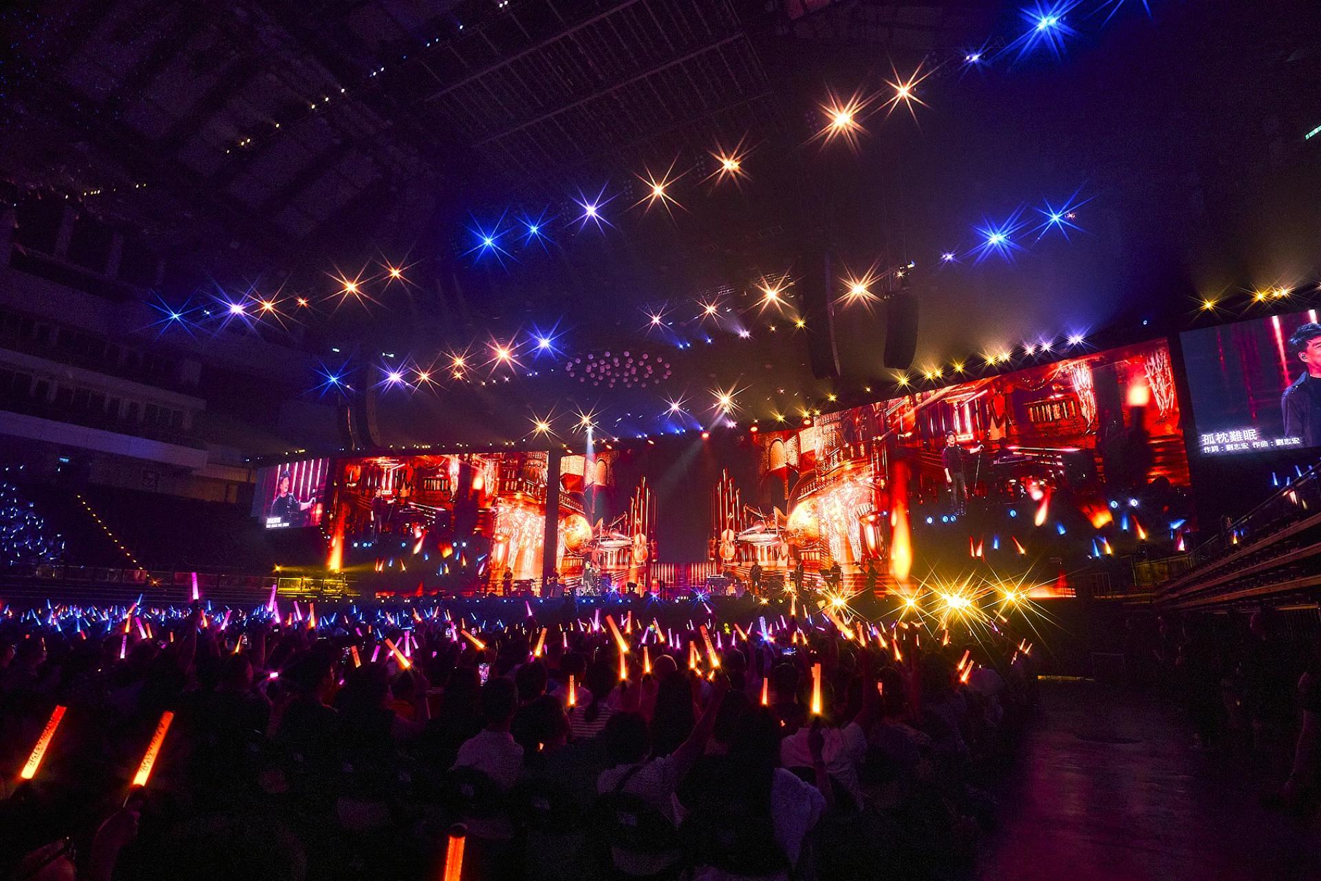 London Design Awards Winner - WAKIN CHAU THE YOUNGER ME CONCERTS TOUR 3.0