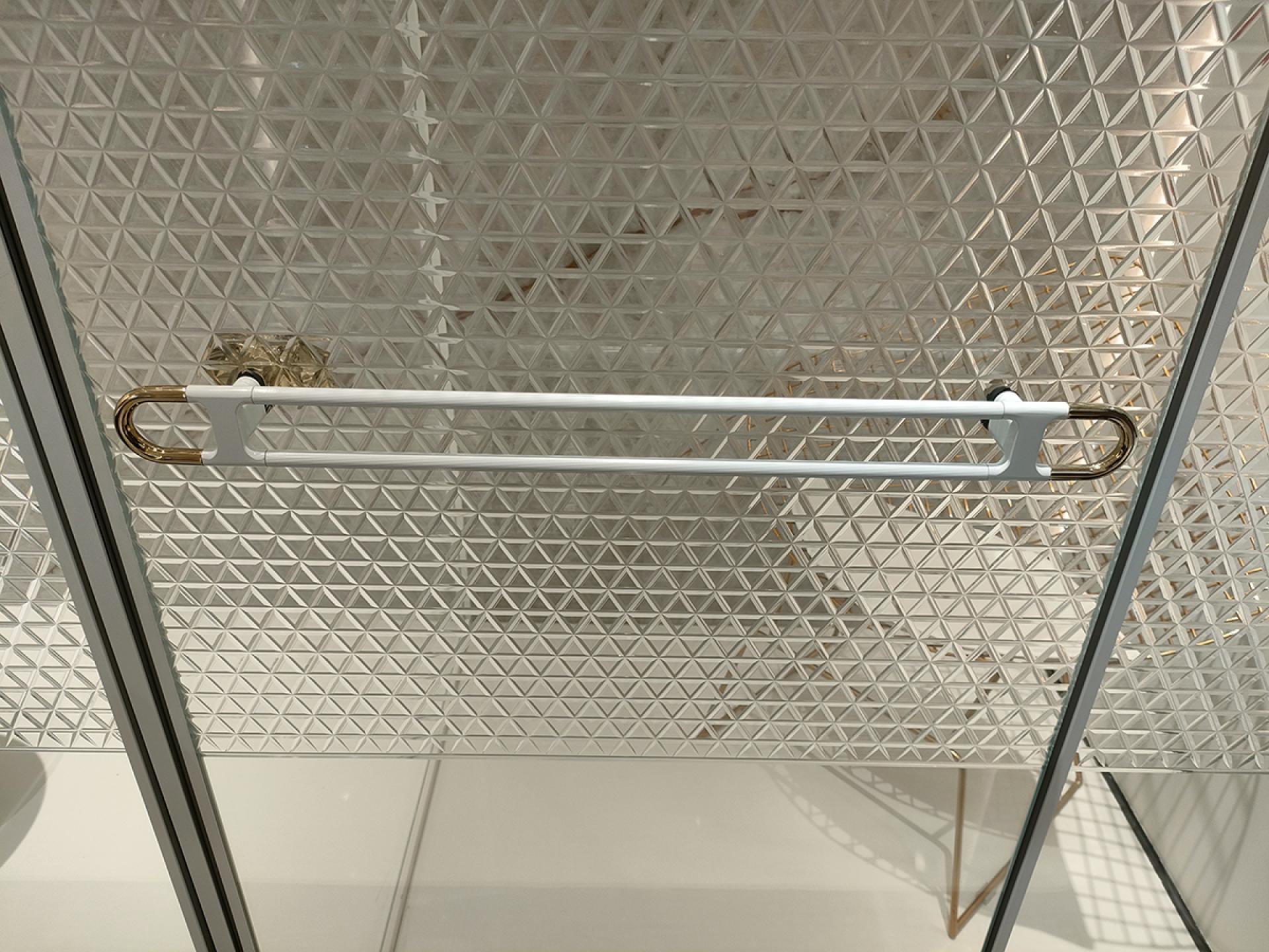 London Design Awards Winner - Carved Glass Shower Enclosure