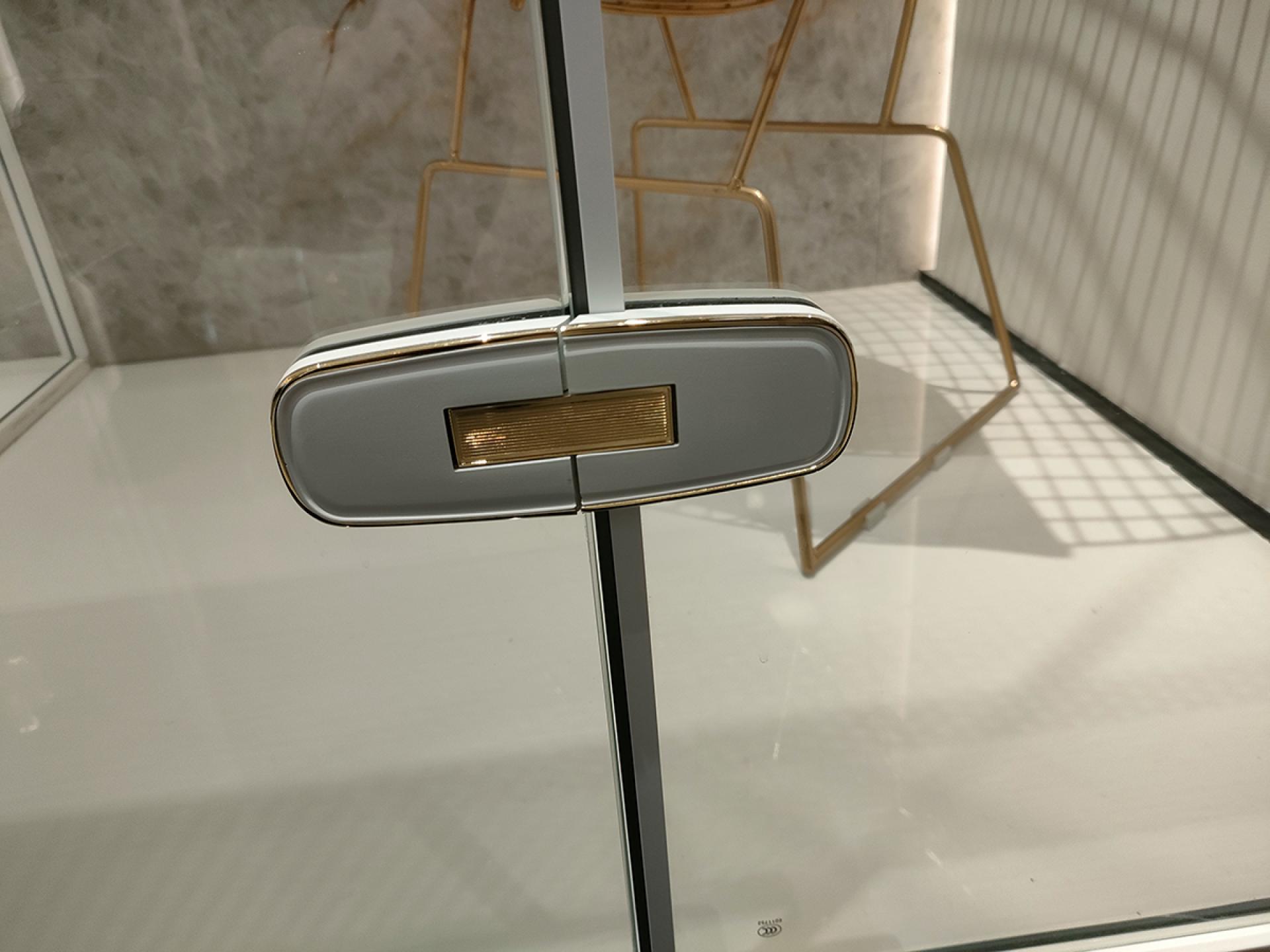 London Design Awards Winner - Carved Glass Shower Enclosure