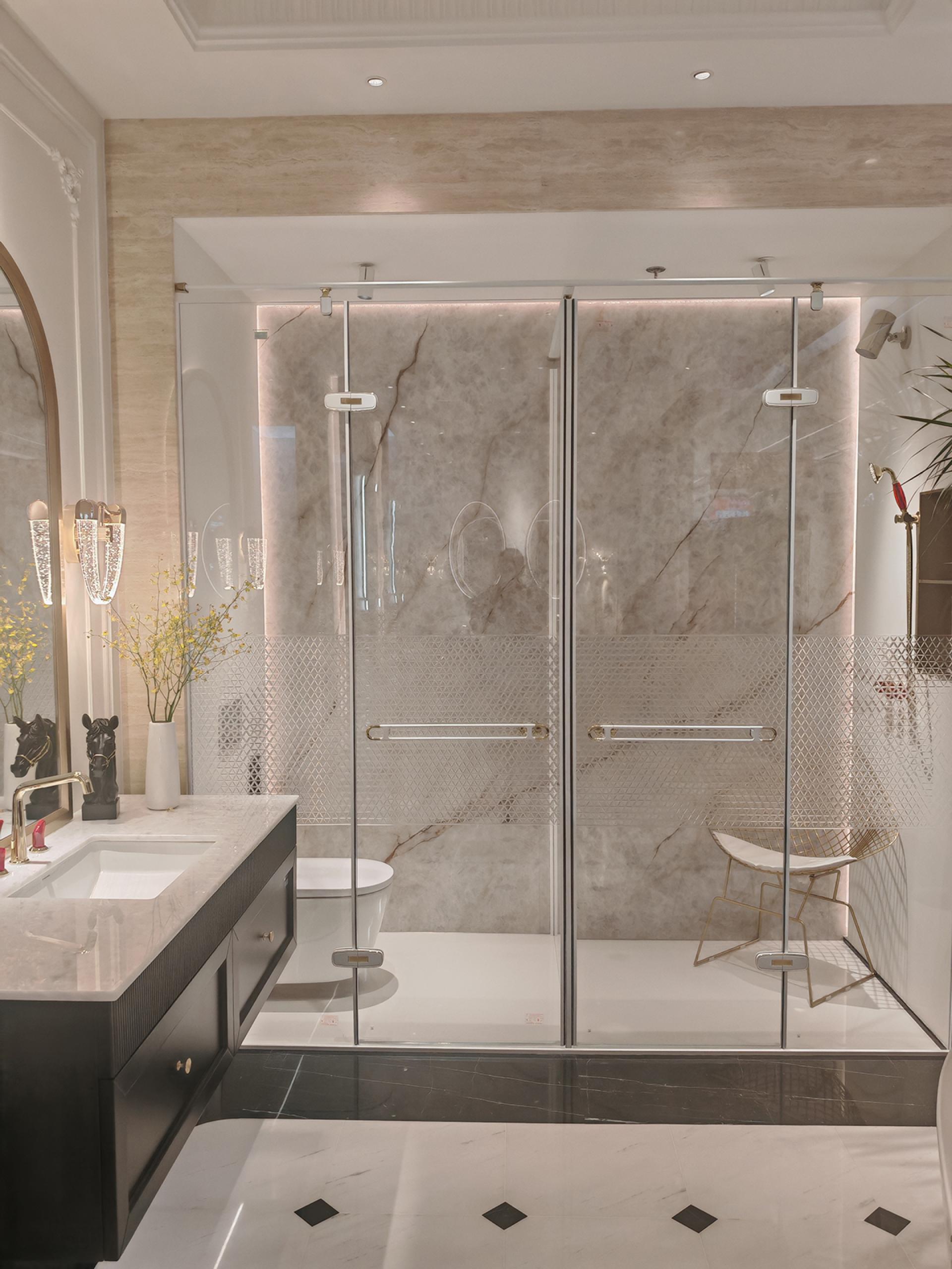 London Design Awards Winner - Carved Glass Shower Enclosure