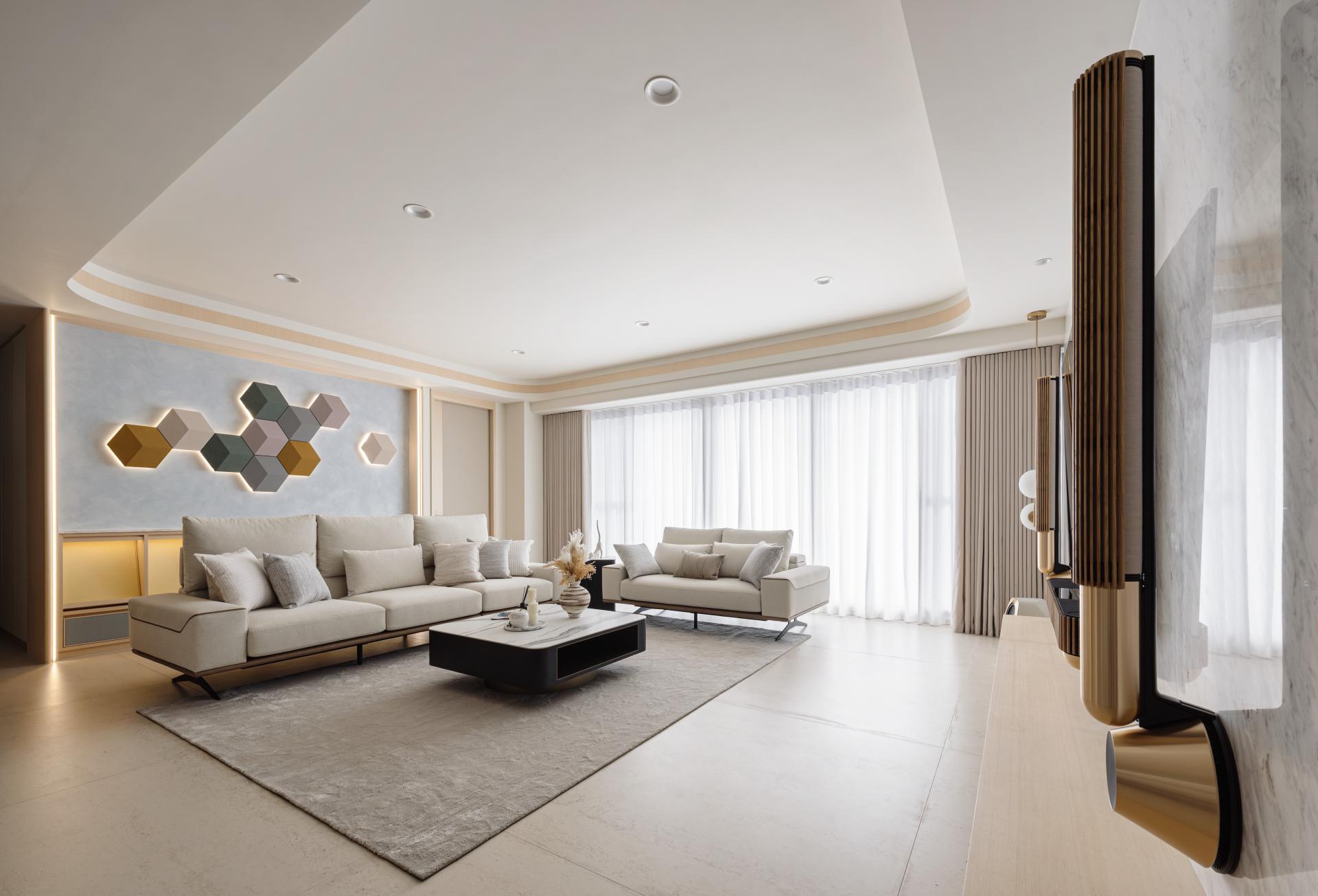 London Design Awards Winner - Tidal Reflections