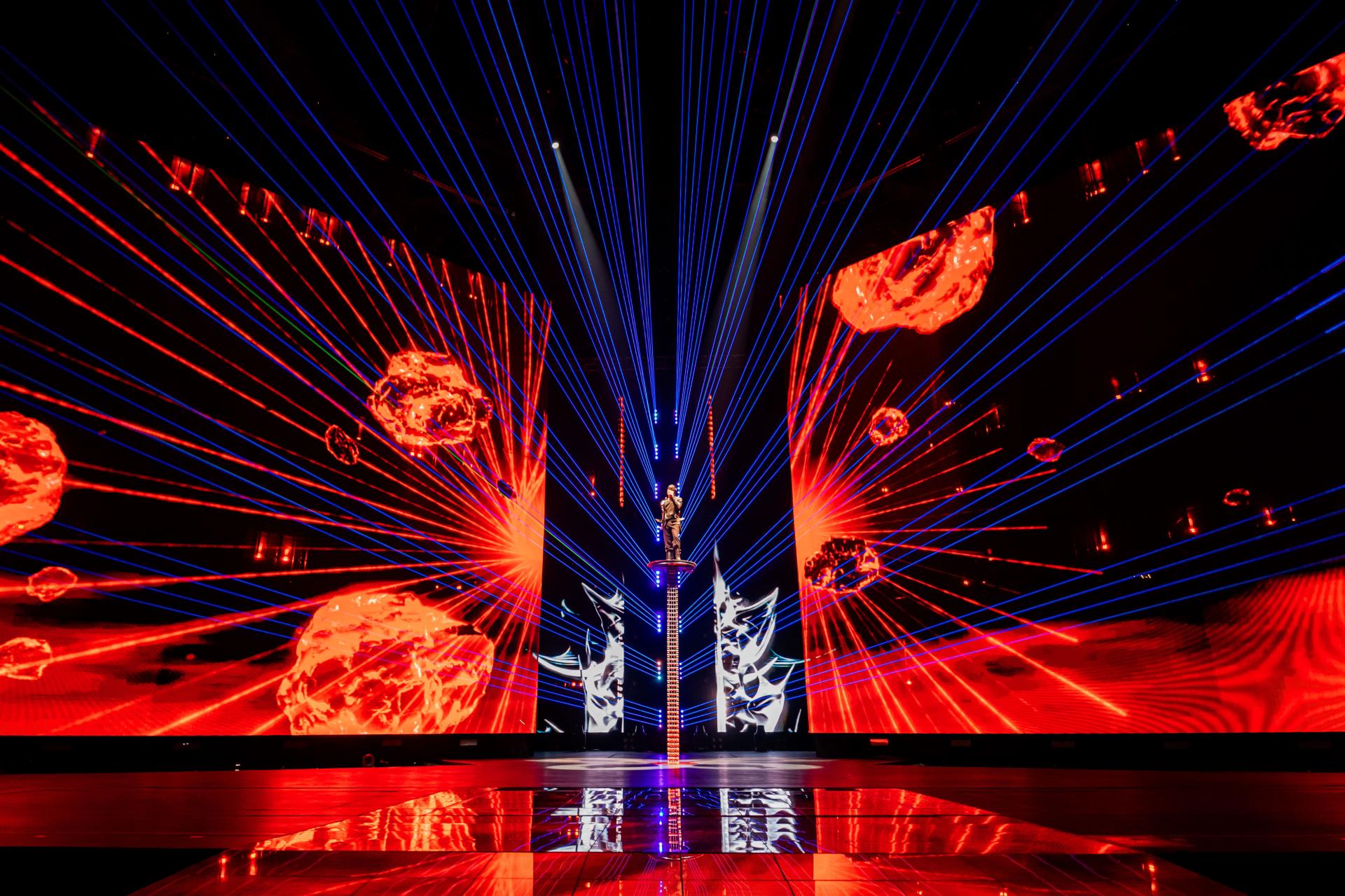 London Design Awards Winner - JJ20 FINAL LAP World Tour