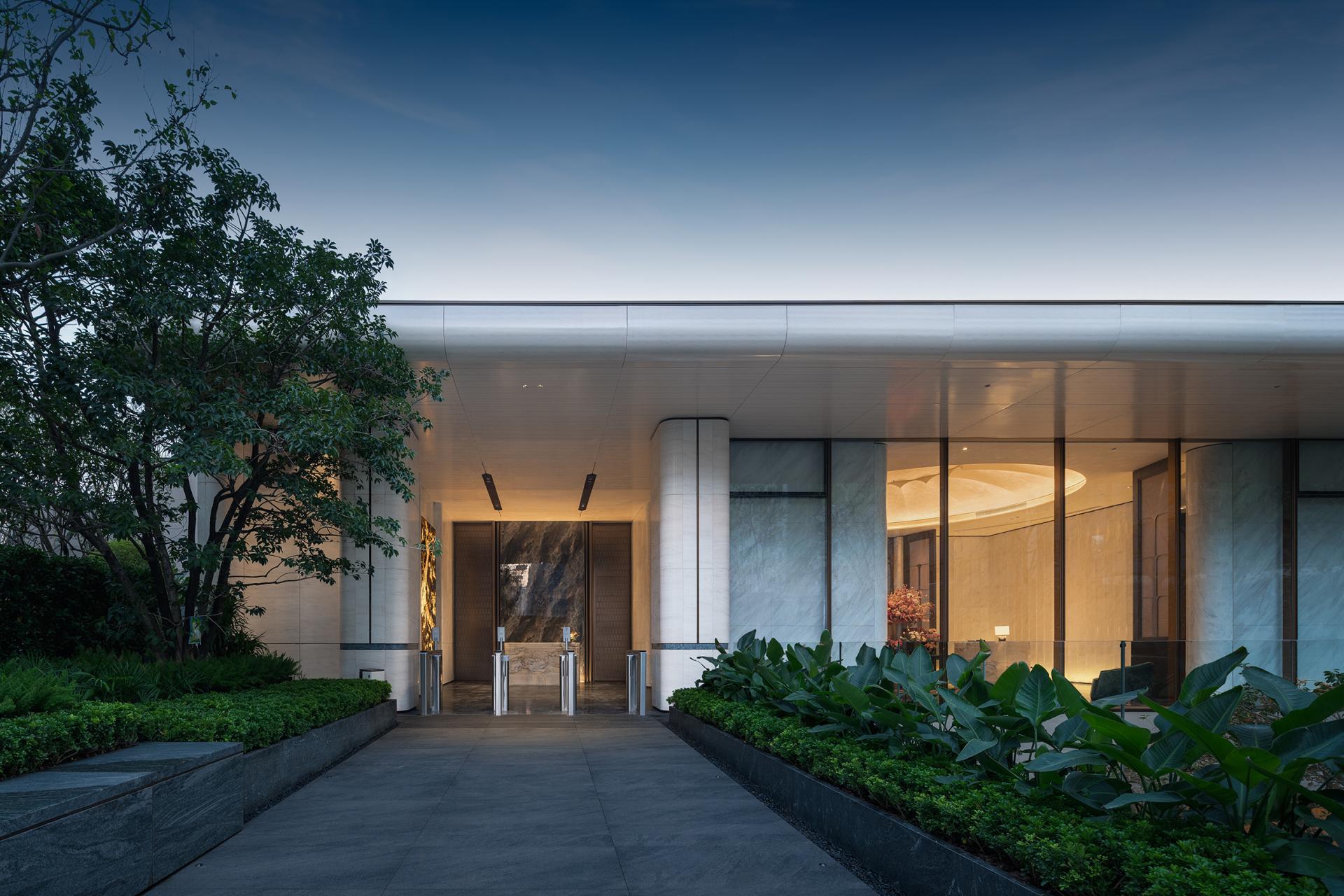 London Design Awards Winner - ONE OASIS