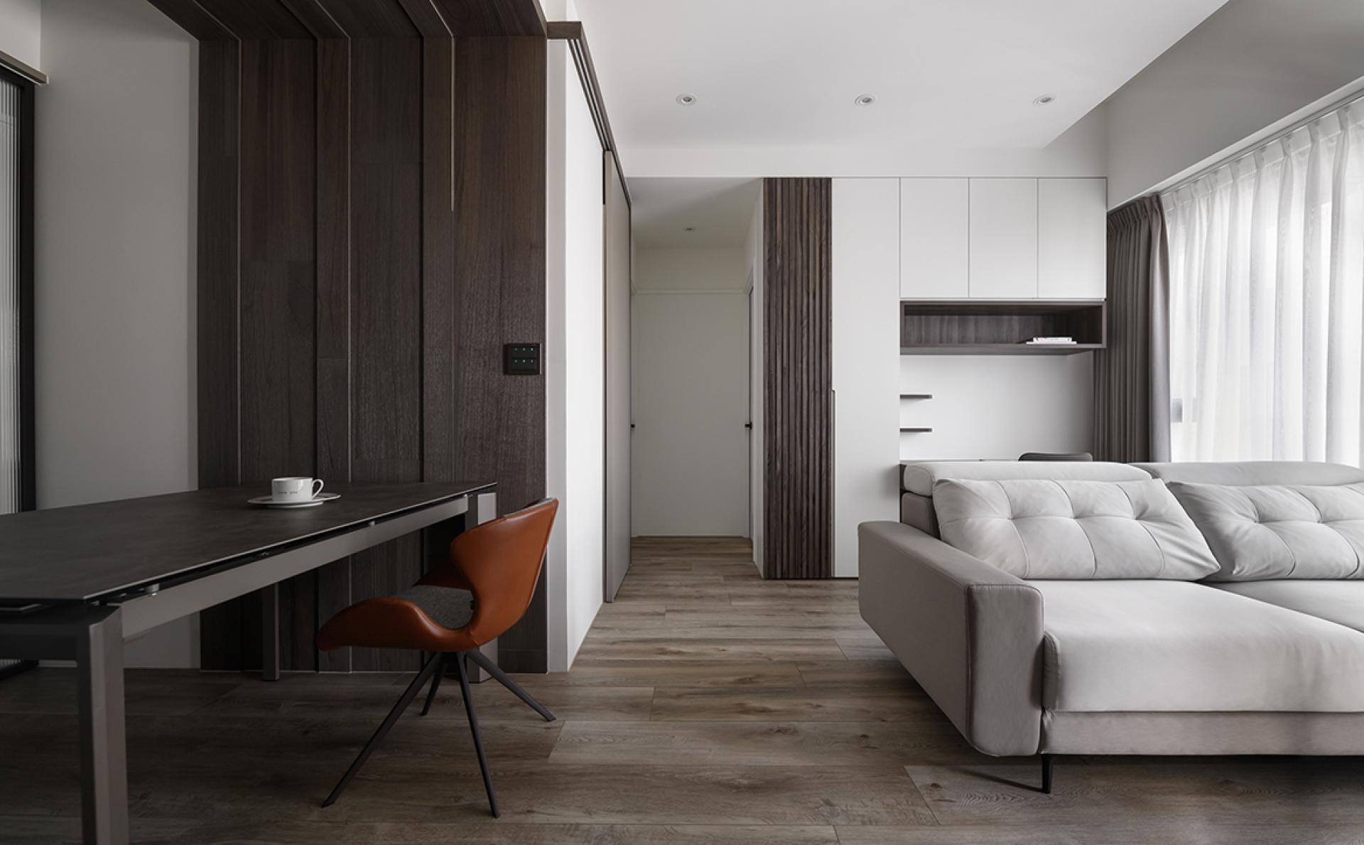 London Design Awards Winner - Bare Essentials 
