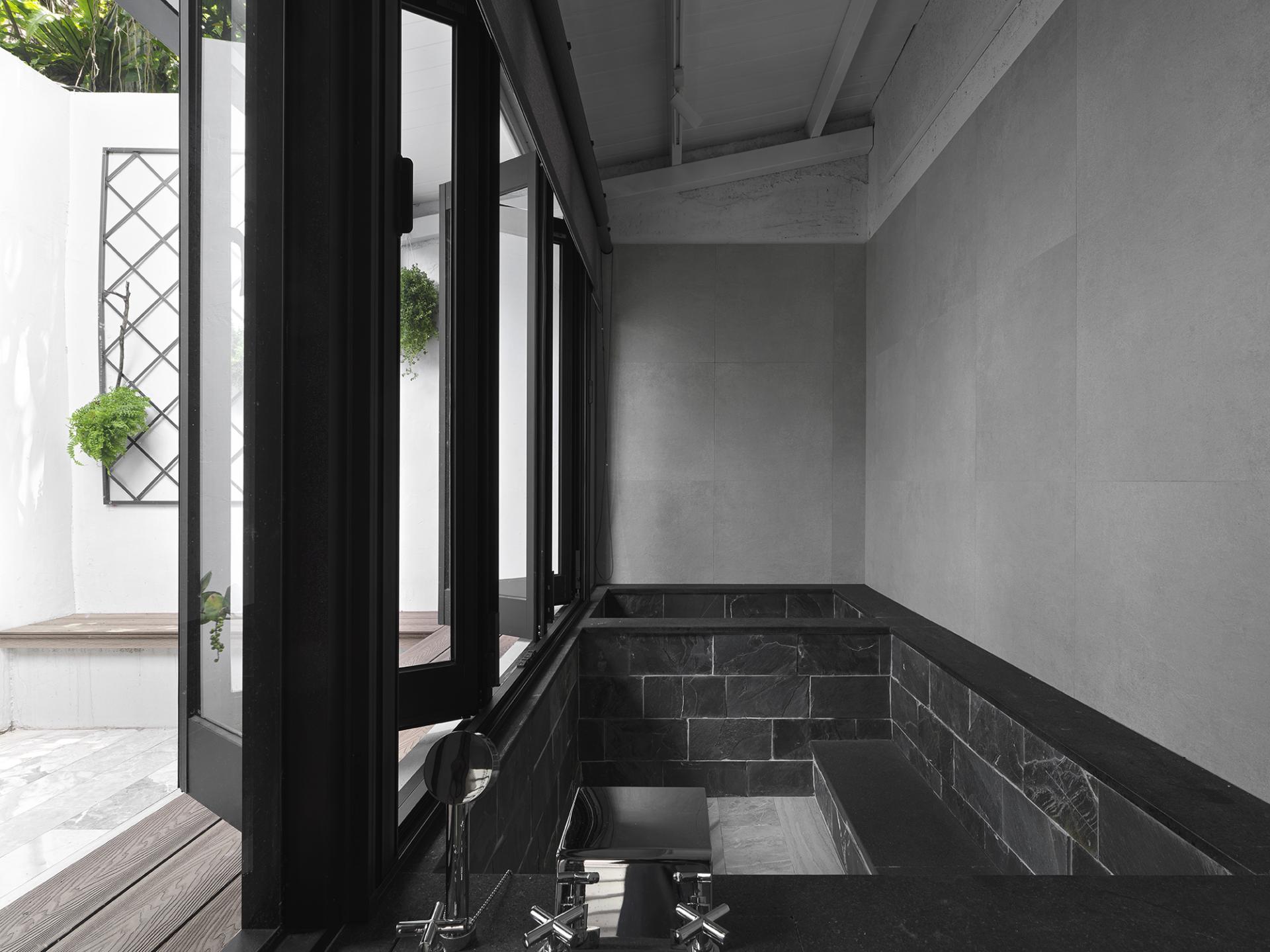 London Design Awards Winner - Between Mist and Mountain