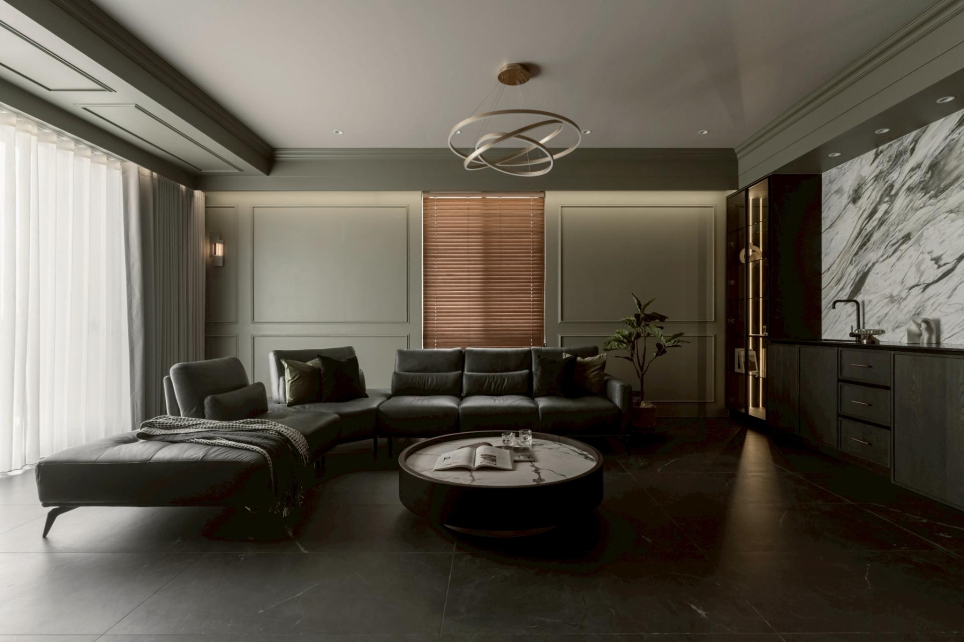 London Design Awards Winner - Obscure and Radiant