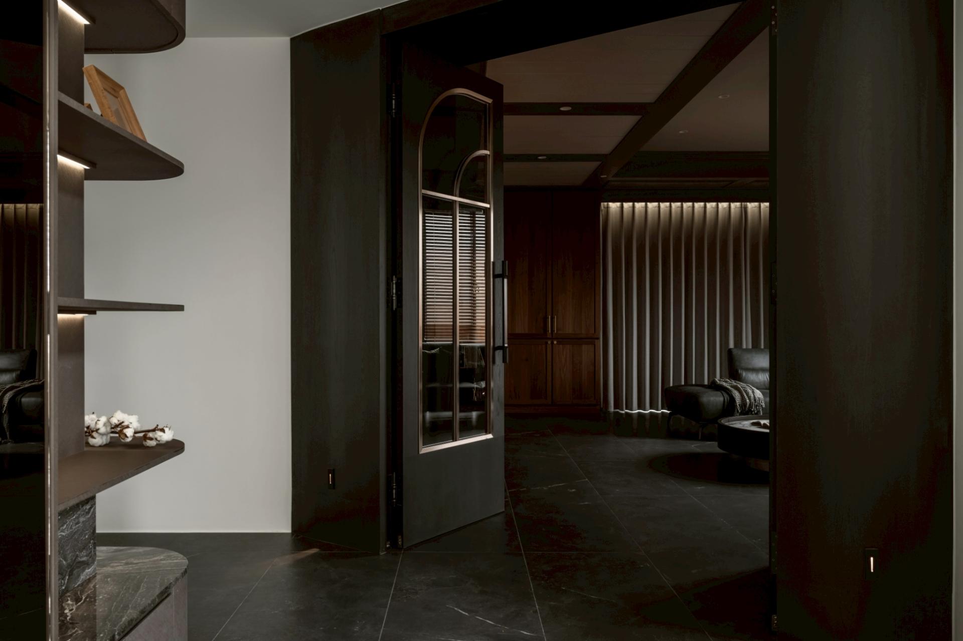 London Design Awards Winner - Obscure and Radiant