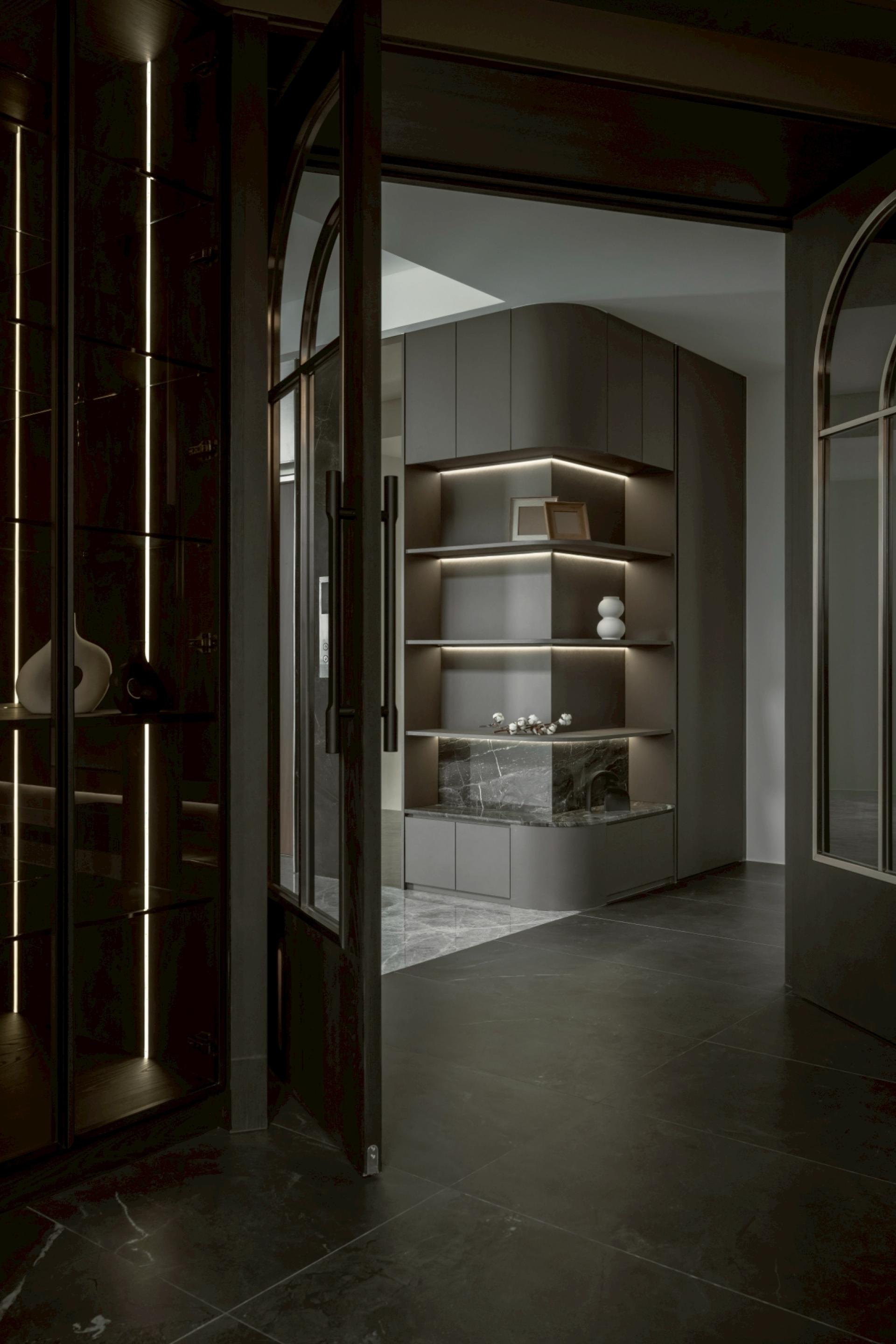 London Design Awards Winner - Obscure and Radiant