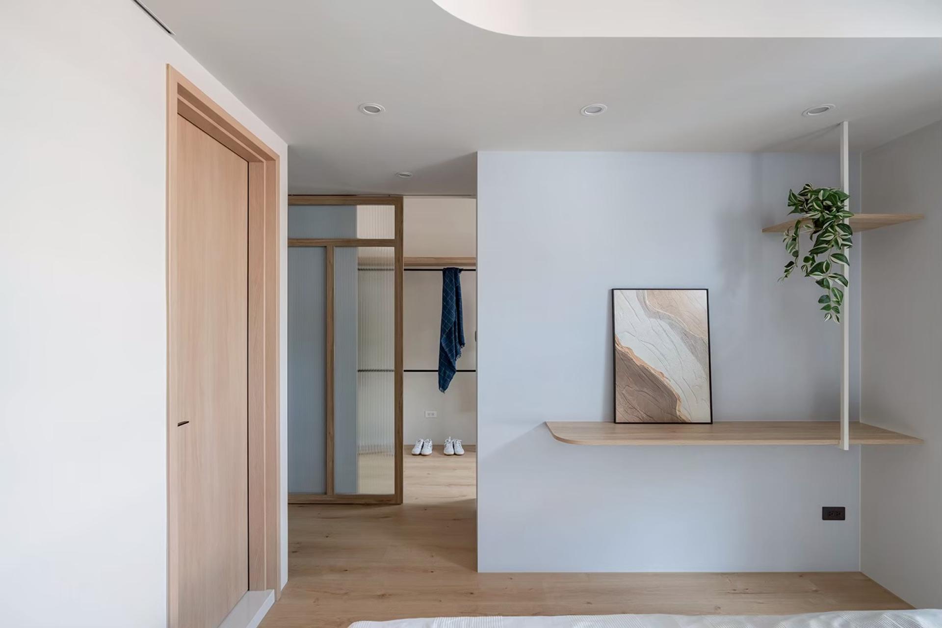 London Design Awards Winner - Gentle Light, Unhurried Words