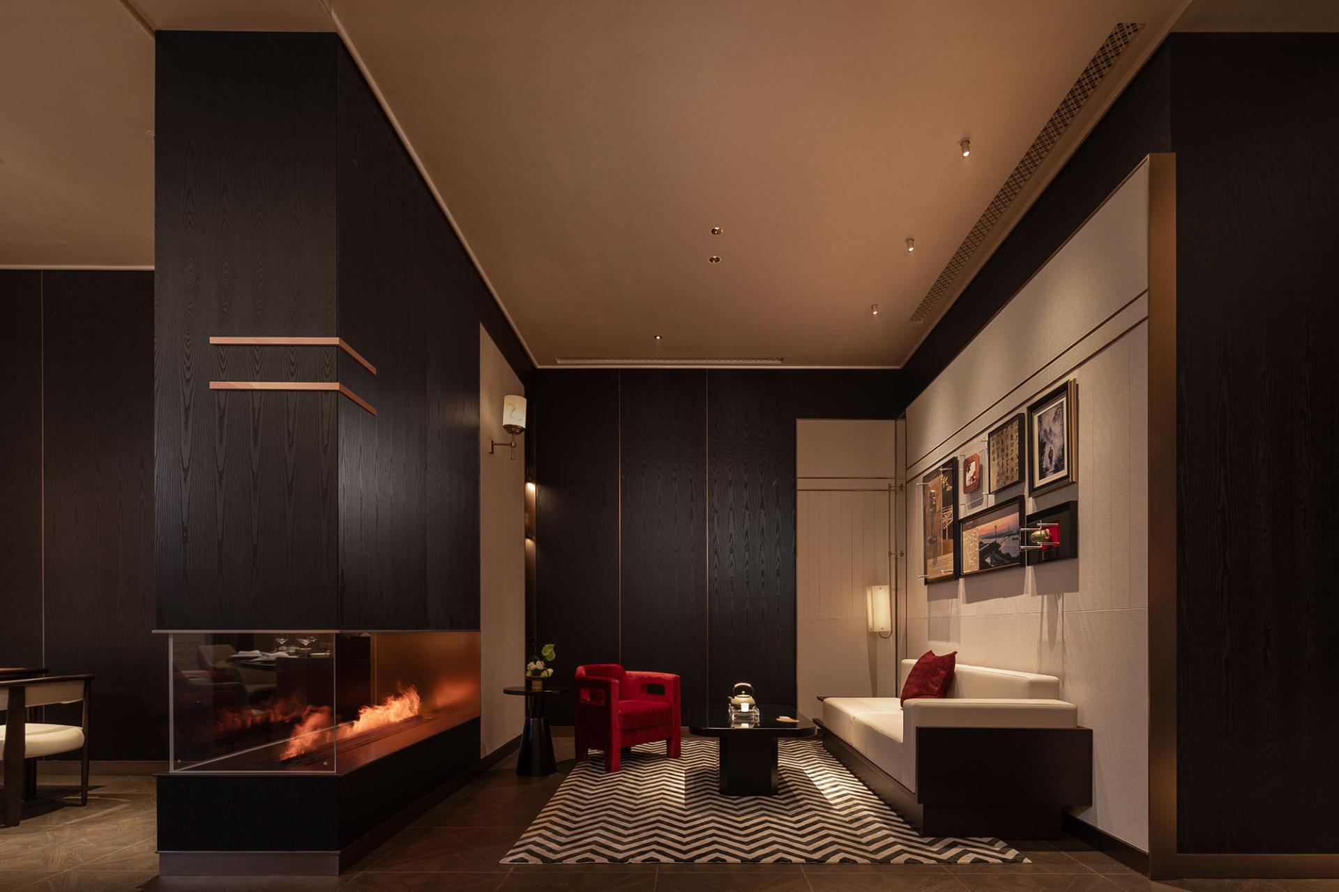 London Design Awards Winner - YANQINYUN · YIPINYUAN