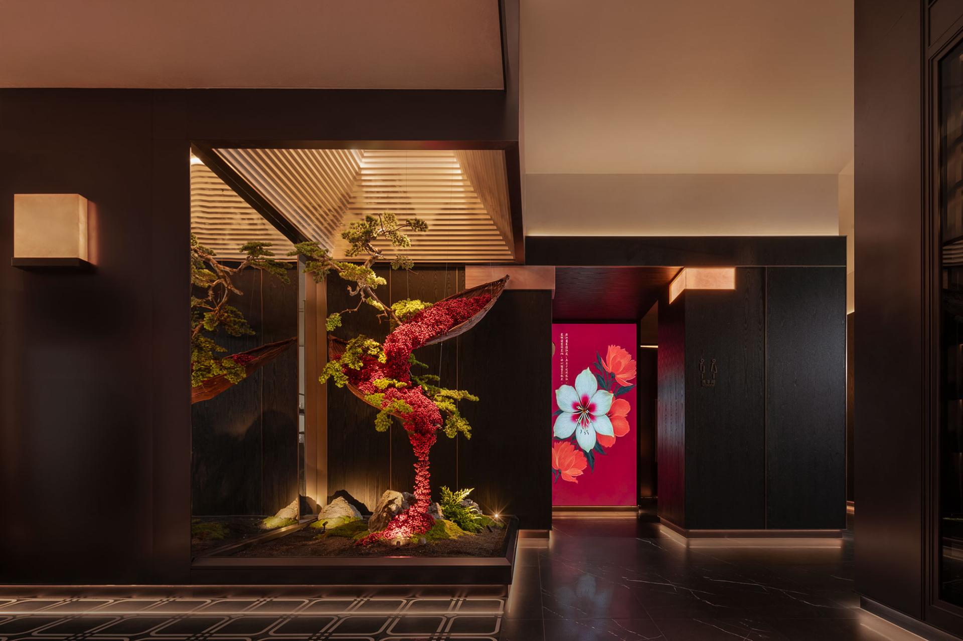 London Design Awards Winner - YANQINYUN · YIPINYUAN