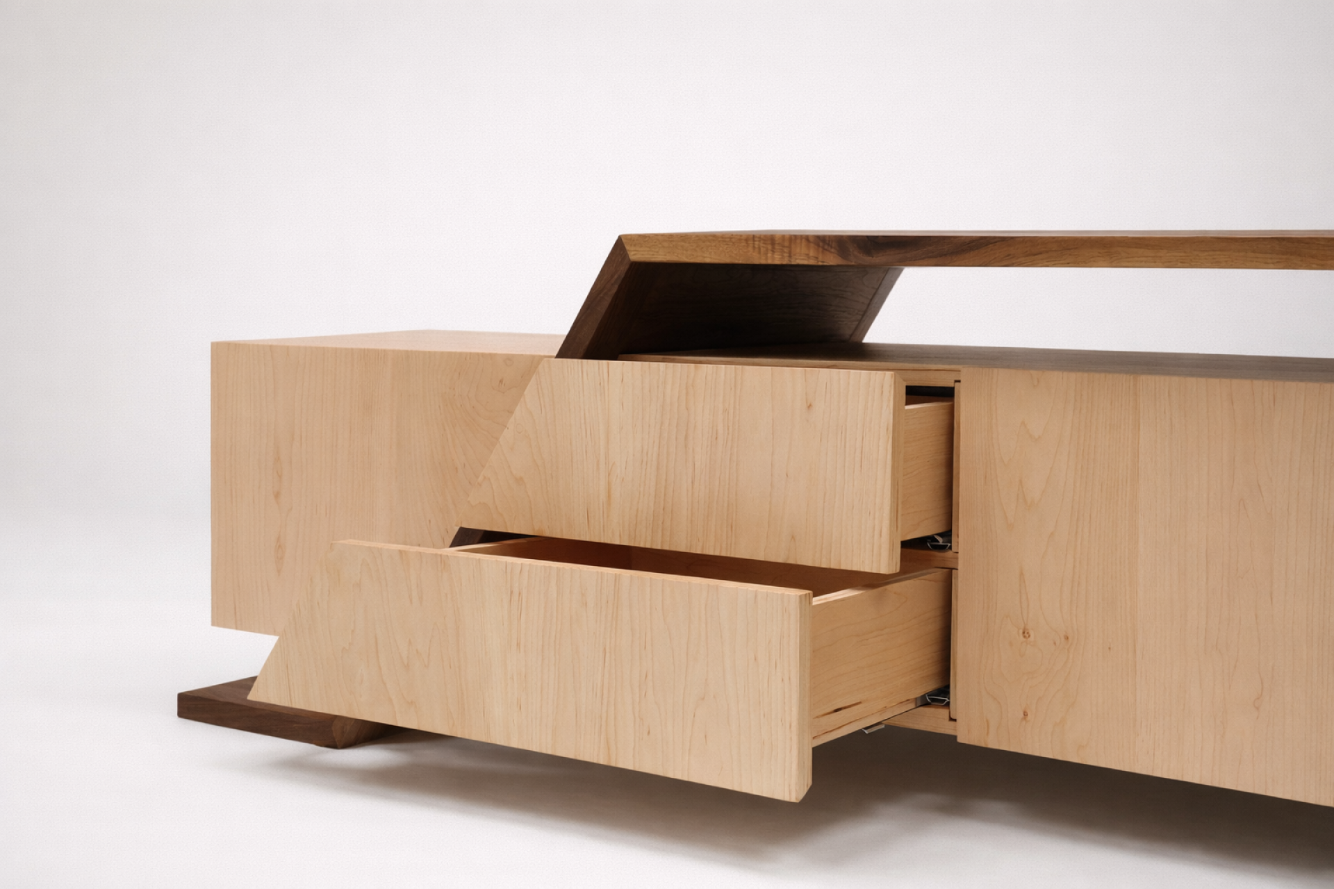London Design Awards Winner - Traverse