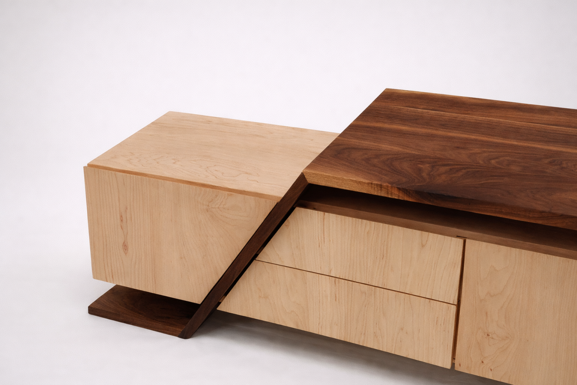 London Design Awards Winner - Traverse
