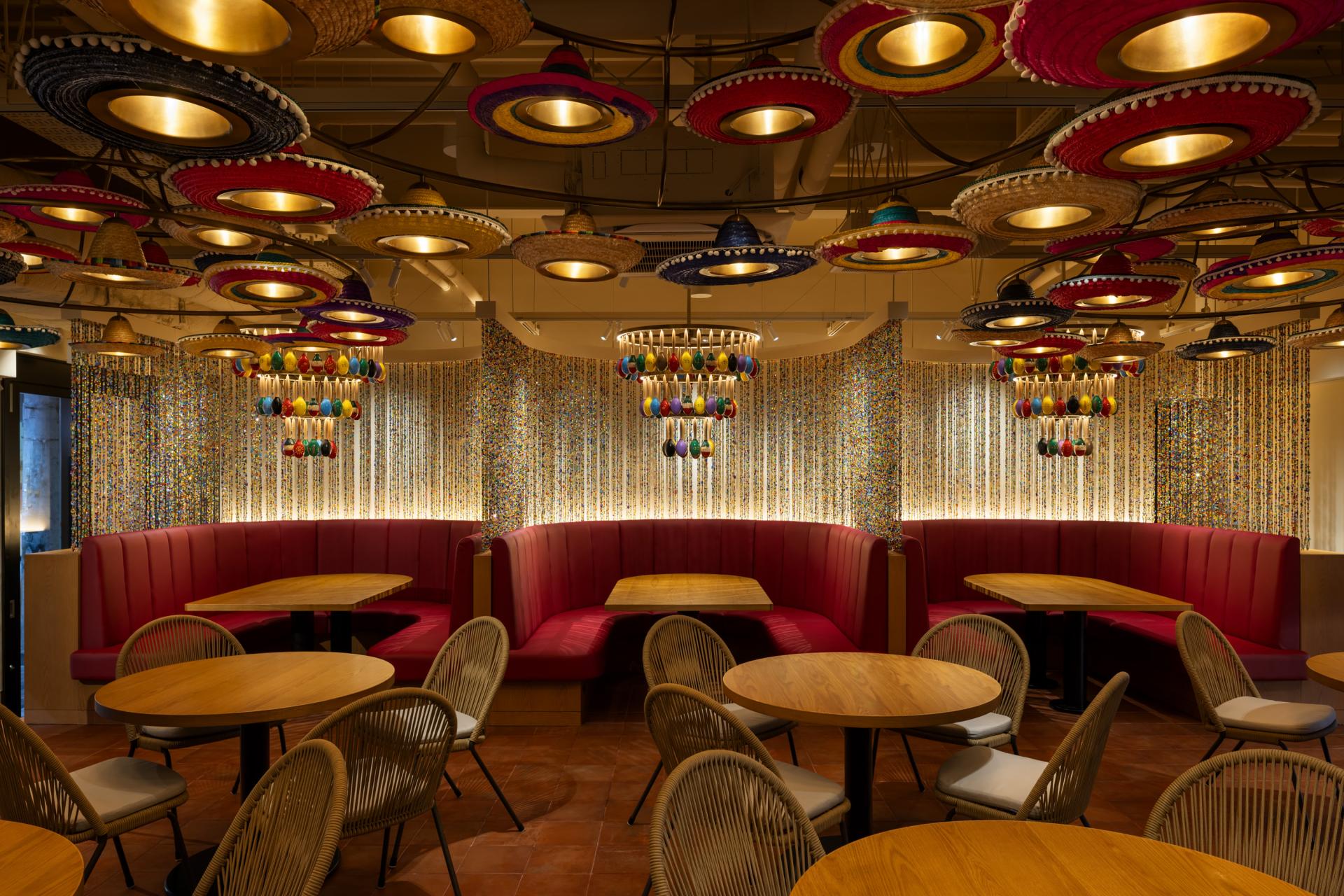 London Design Awards Winner - EL RiNCON DE MEXiCOLA