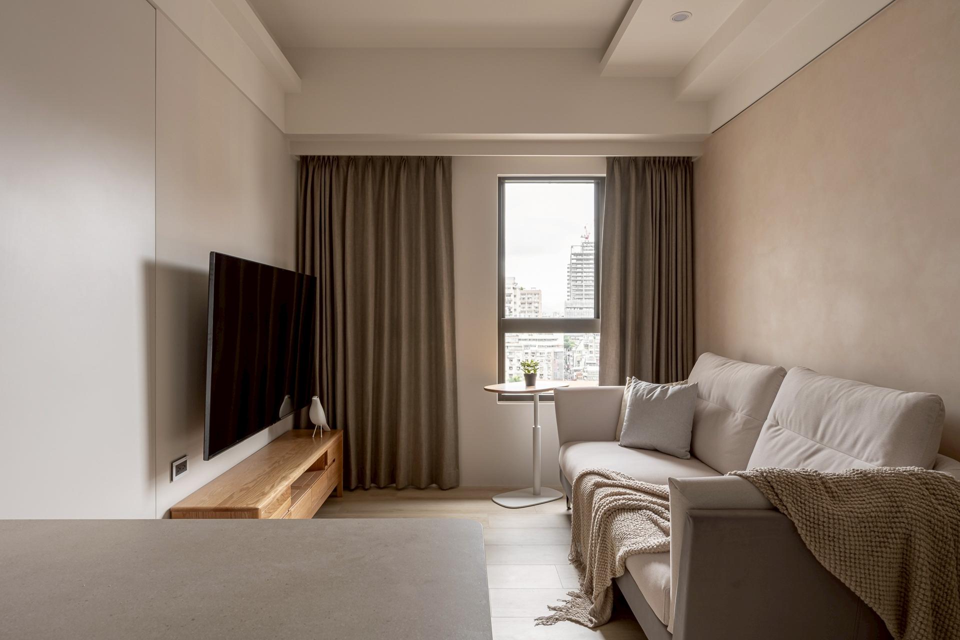 London Design Awards Winner - Soft Sun, Deep Warmth