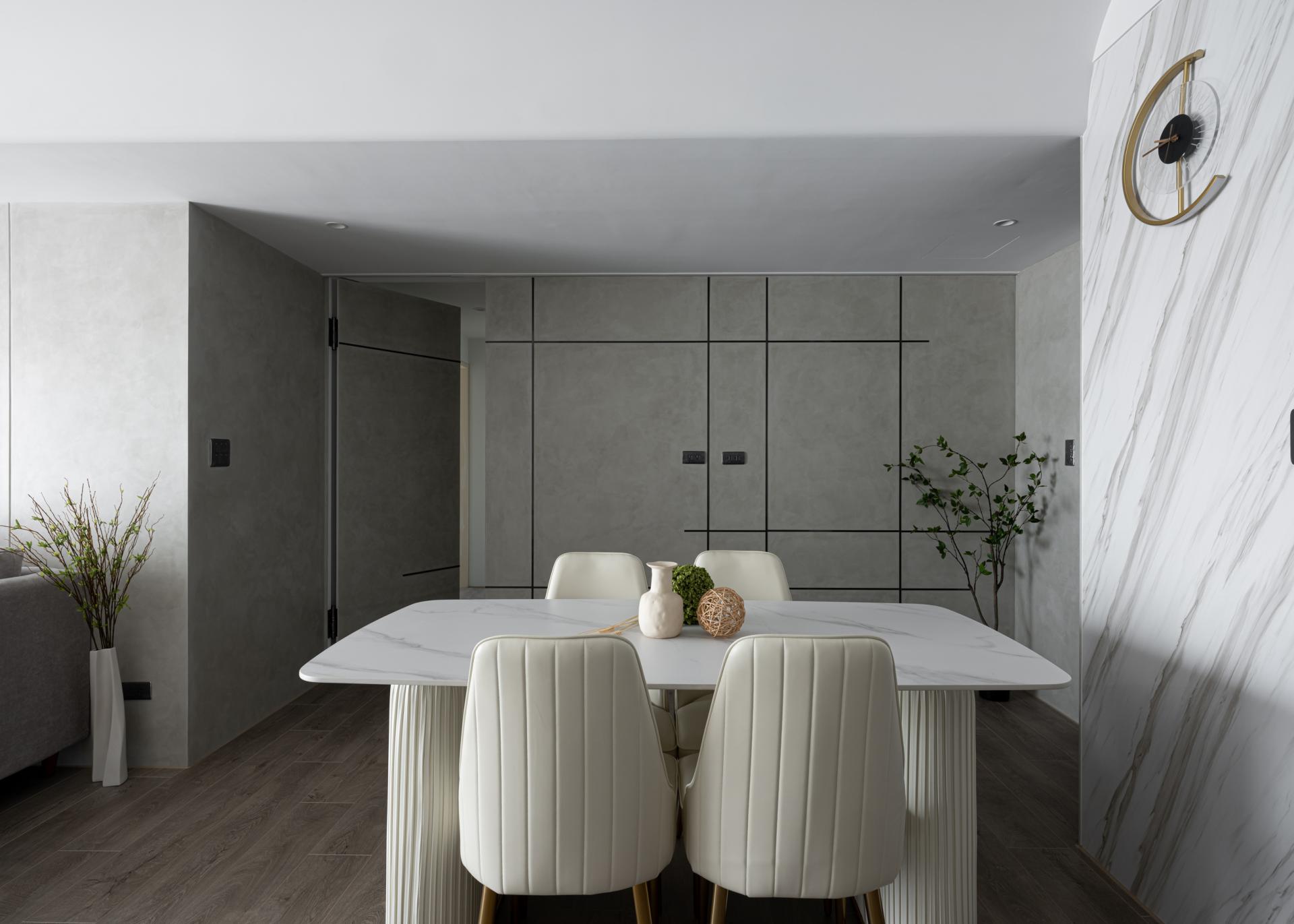 London Design Awards Winner - Mondrian Essence